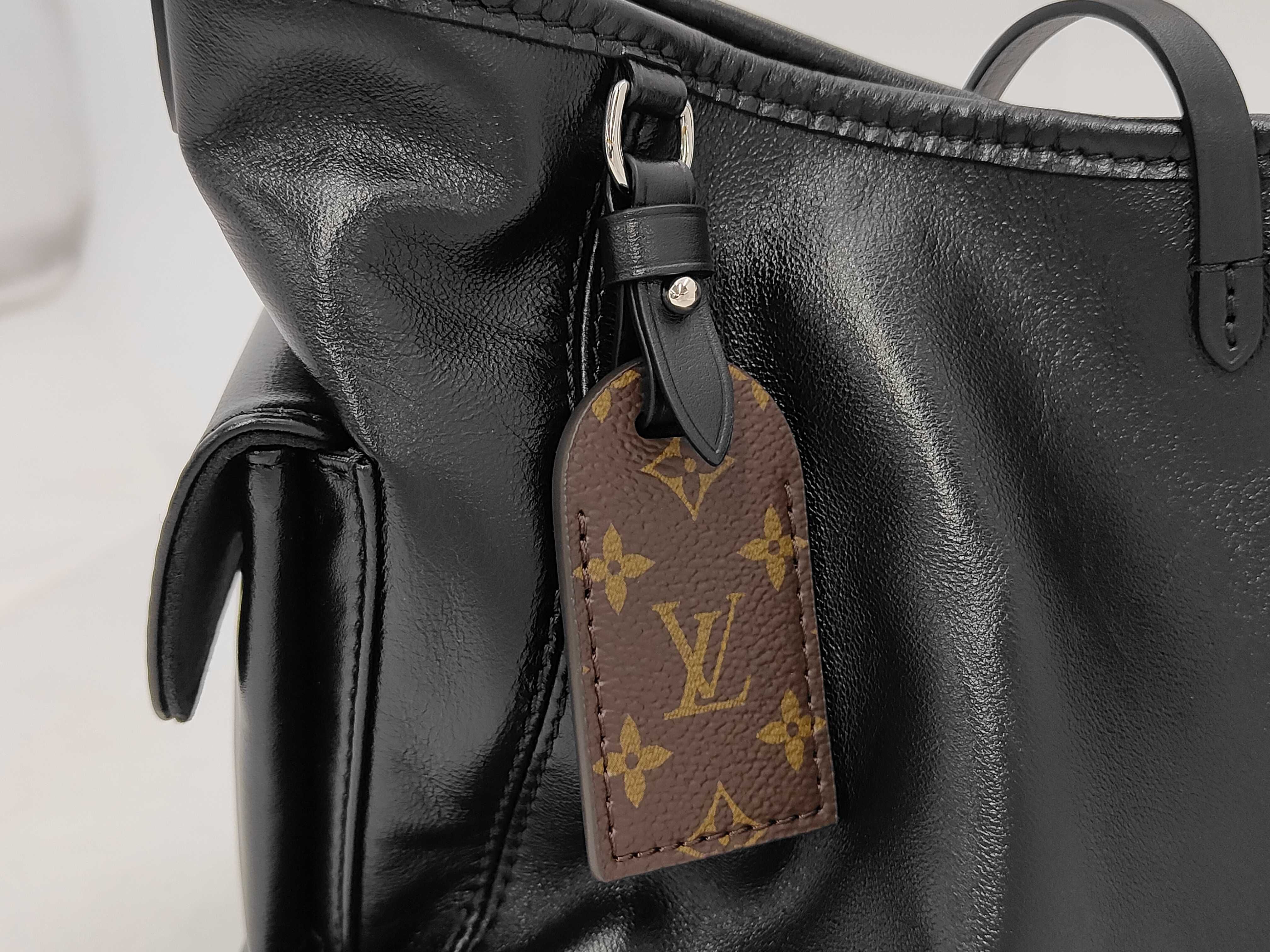Cargo Babe PM Shoulder Bag — view 9