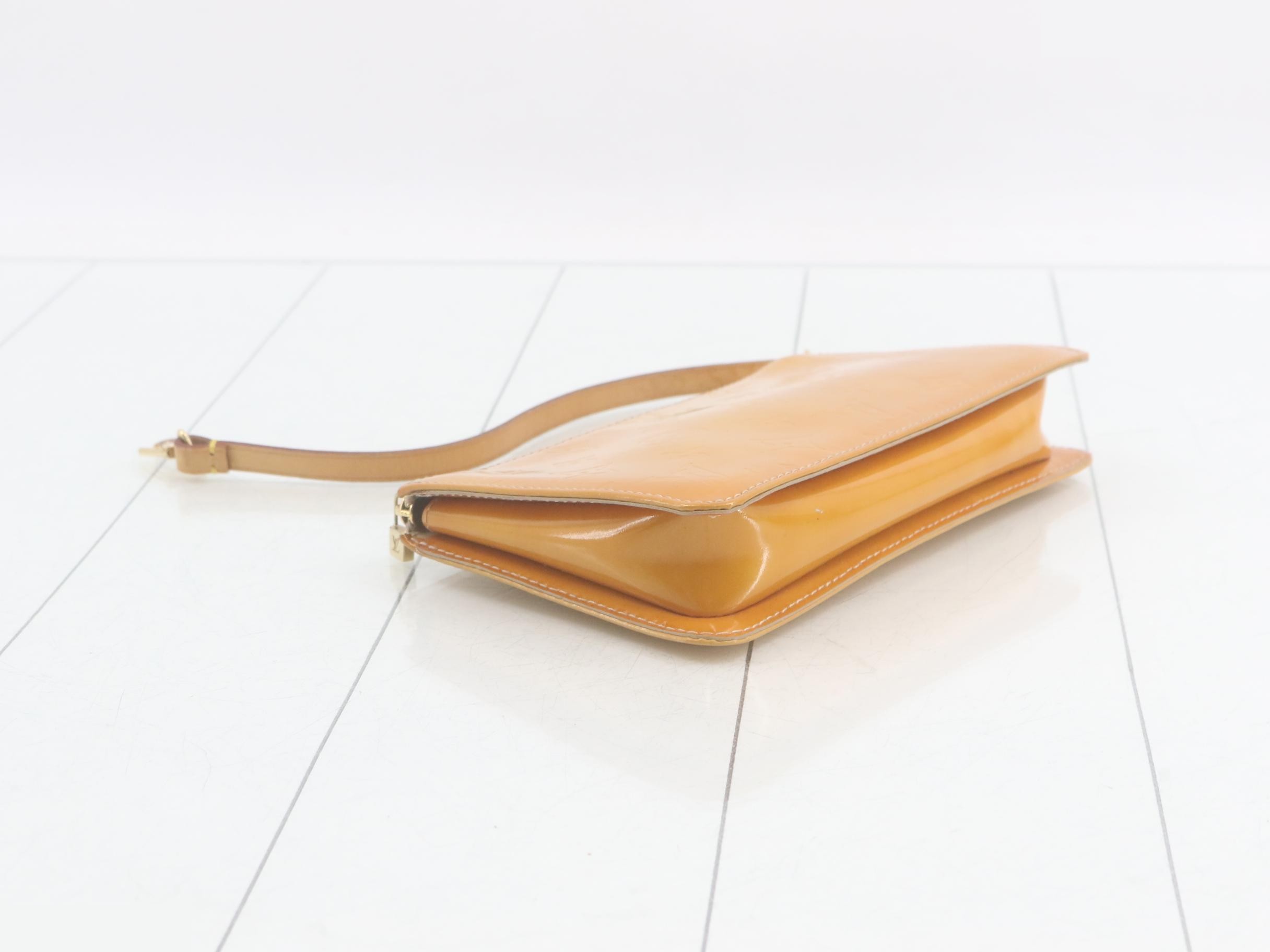 Vernis Lexington Shoulder Bag — view 5