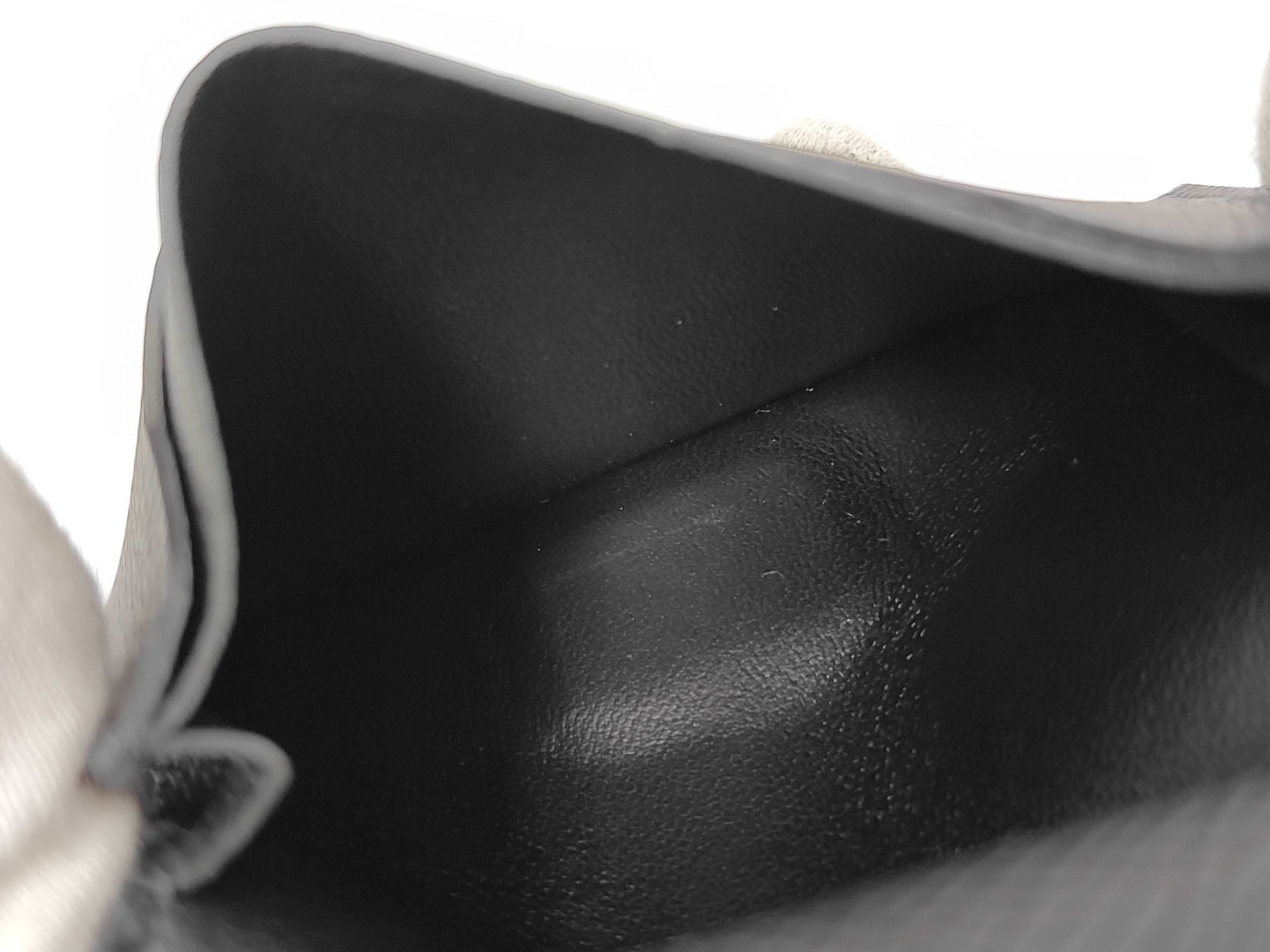 Bearn Mini Veau Epsom Compact Wallet Black K Stamp Wallet — view 7