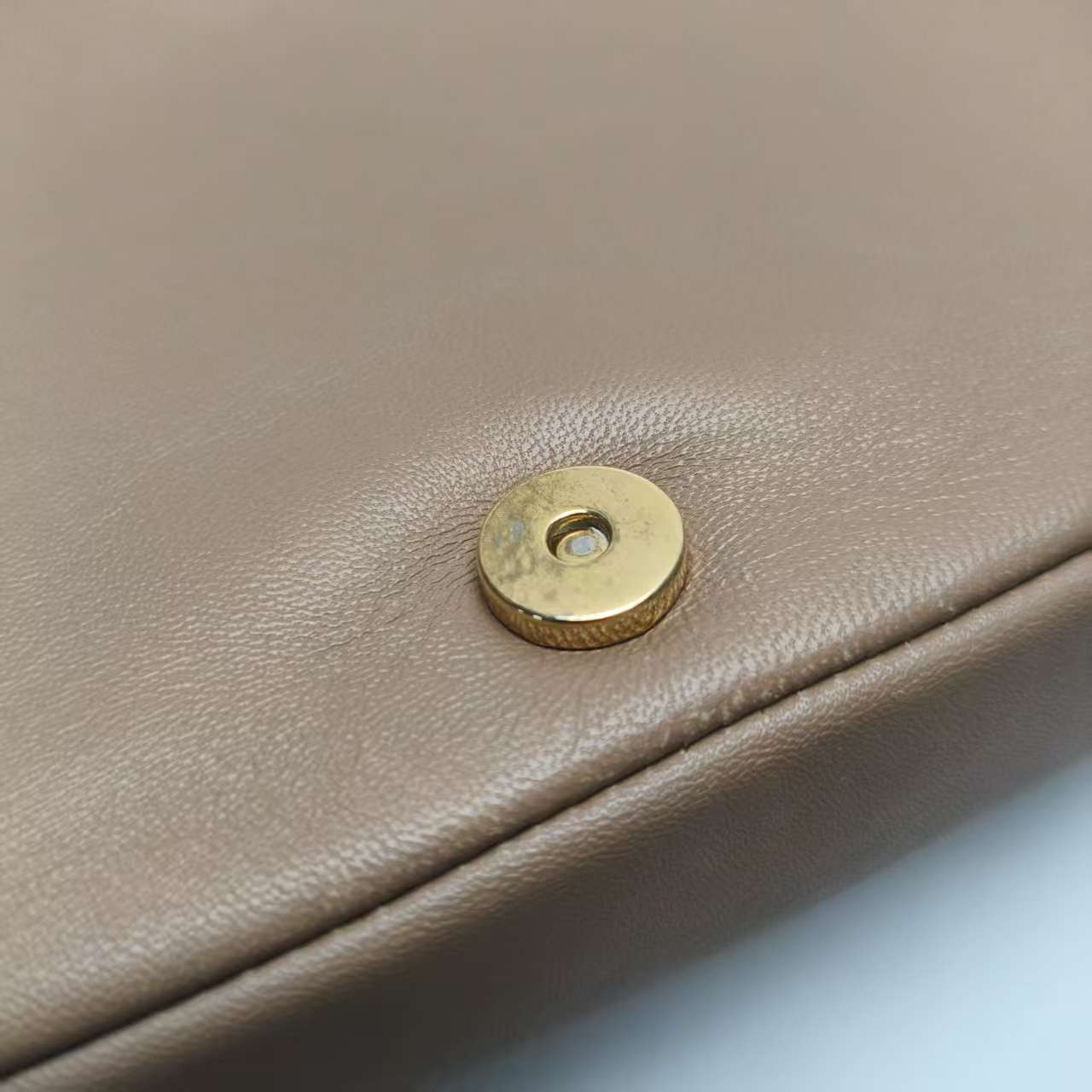 【*Shipped from: China*】BURBERRY Laura Leather Shoulder Bag — view 7