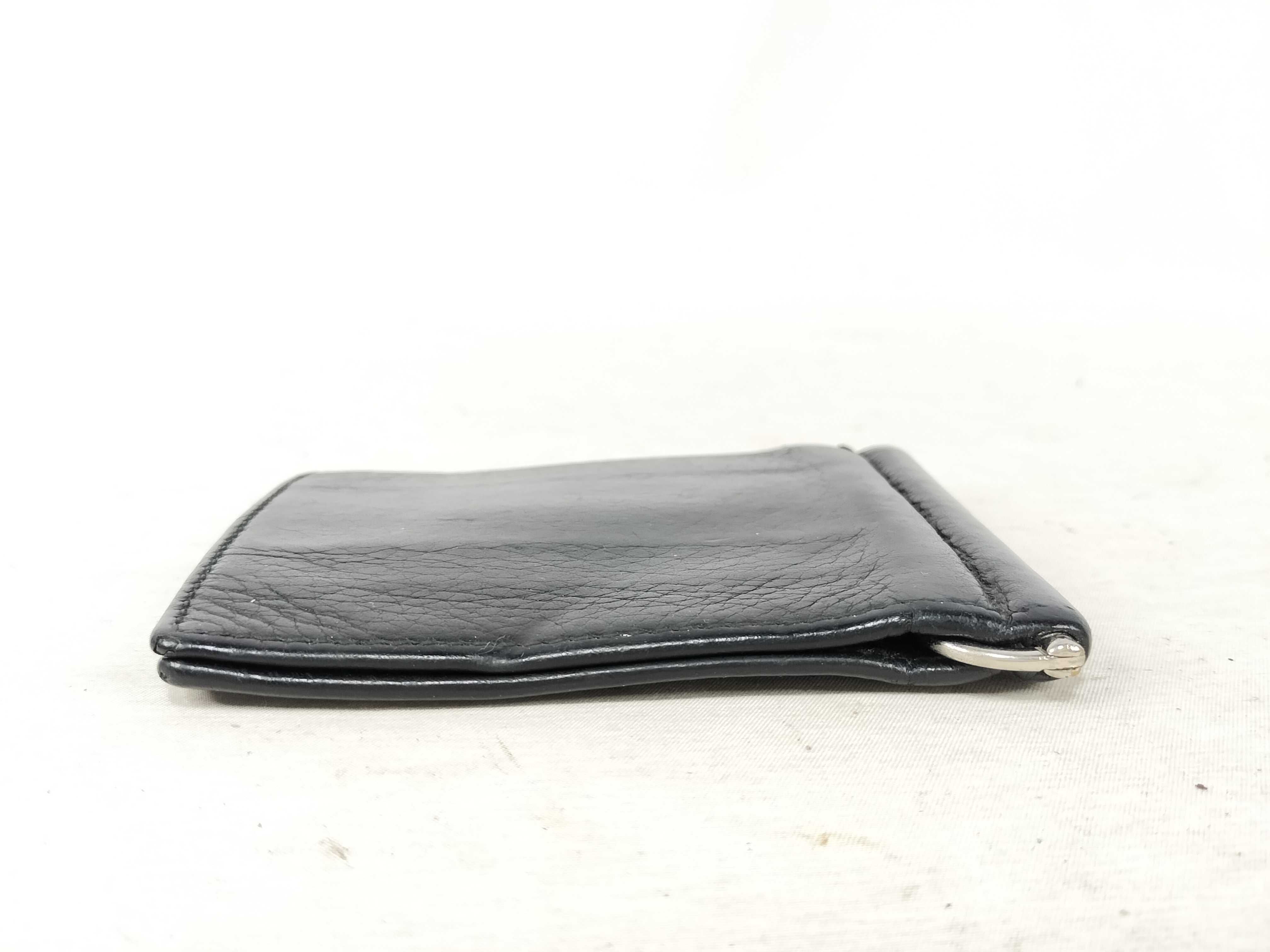 bi-fold wallet with interlocking money clip. — view 3