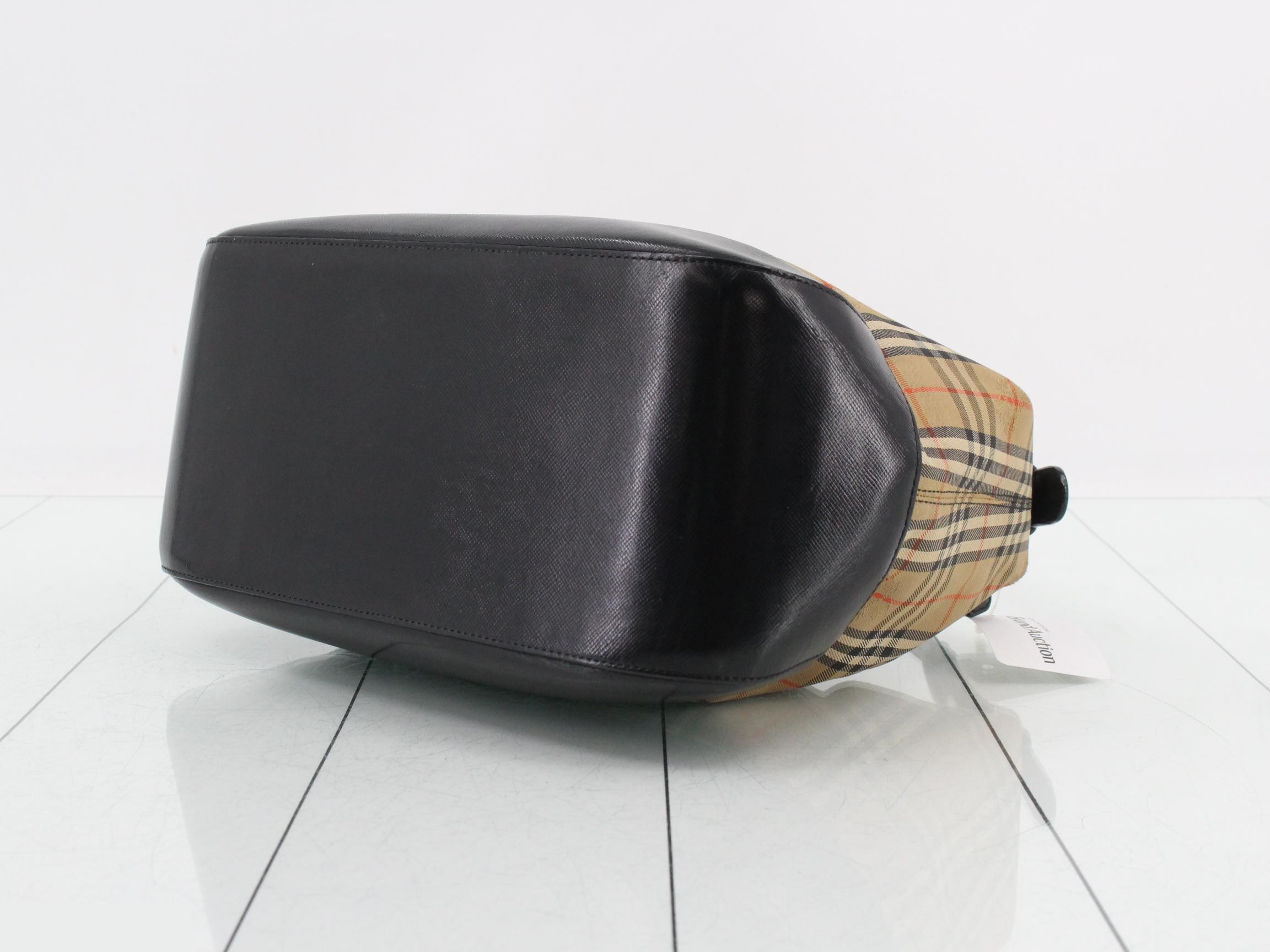 Burberrys Nova Check Shadow Horse One-Shoulder Bag — view 6
