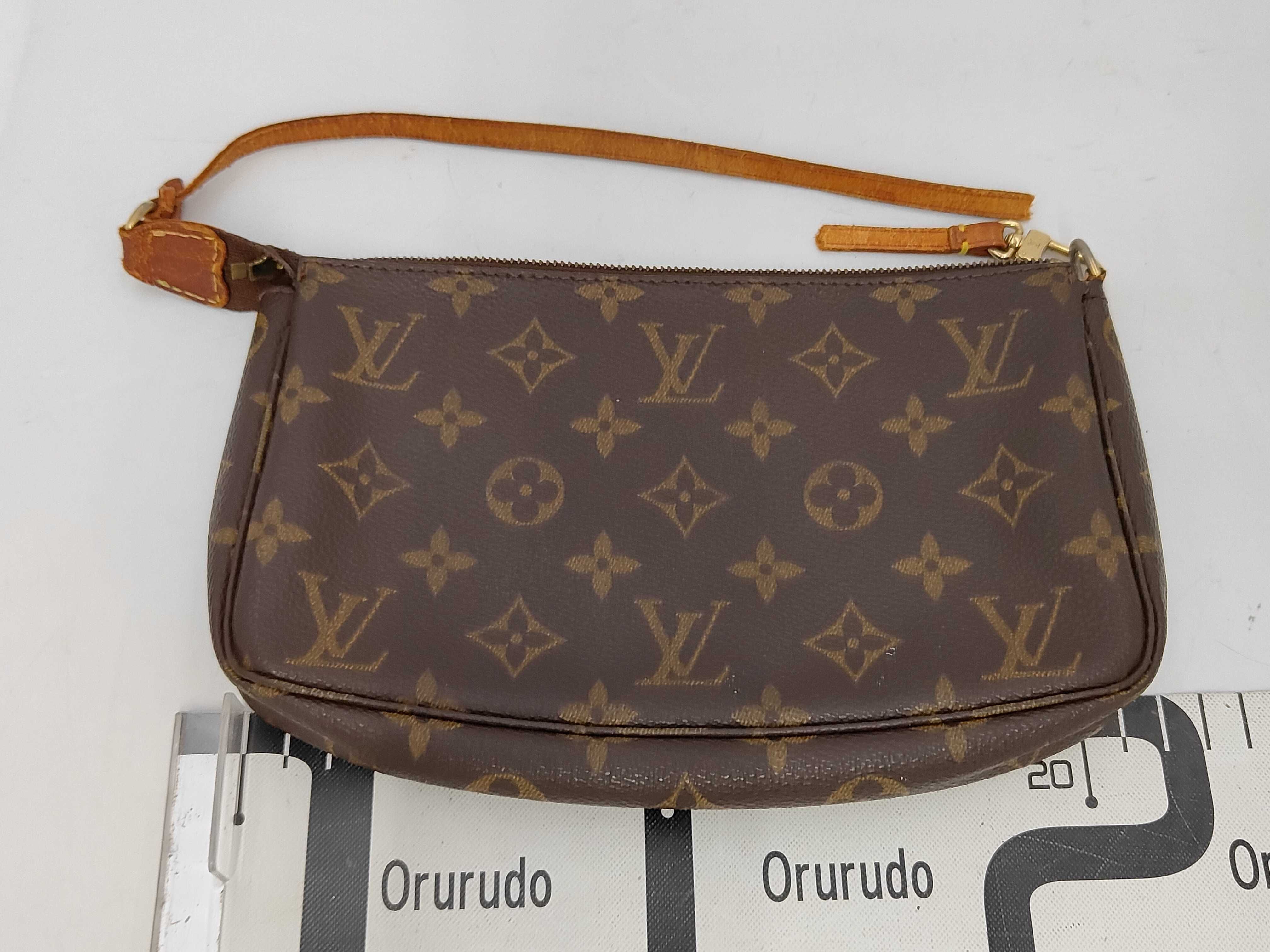 Monogram Pochette Accessoires M40712 AR1928 Handbag (Strap Damaged) — view 2