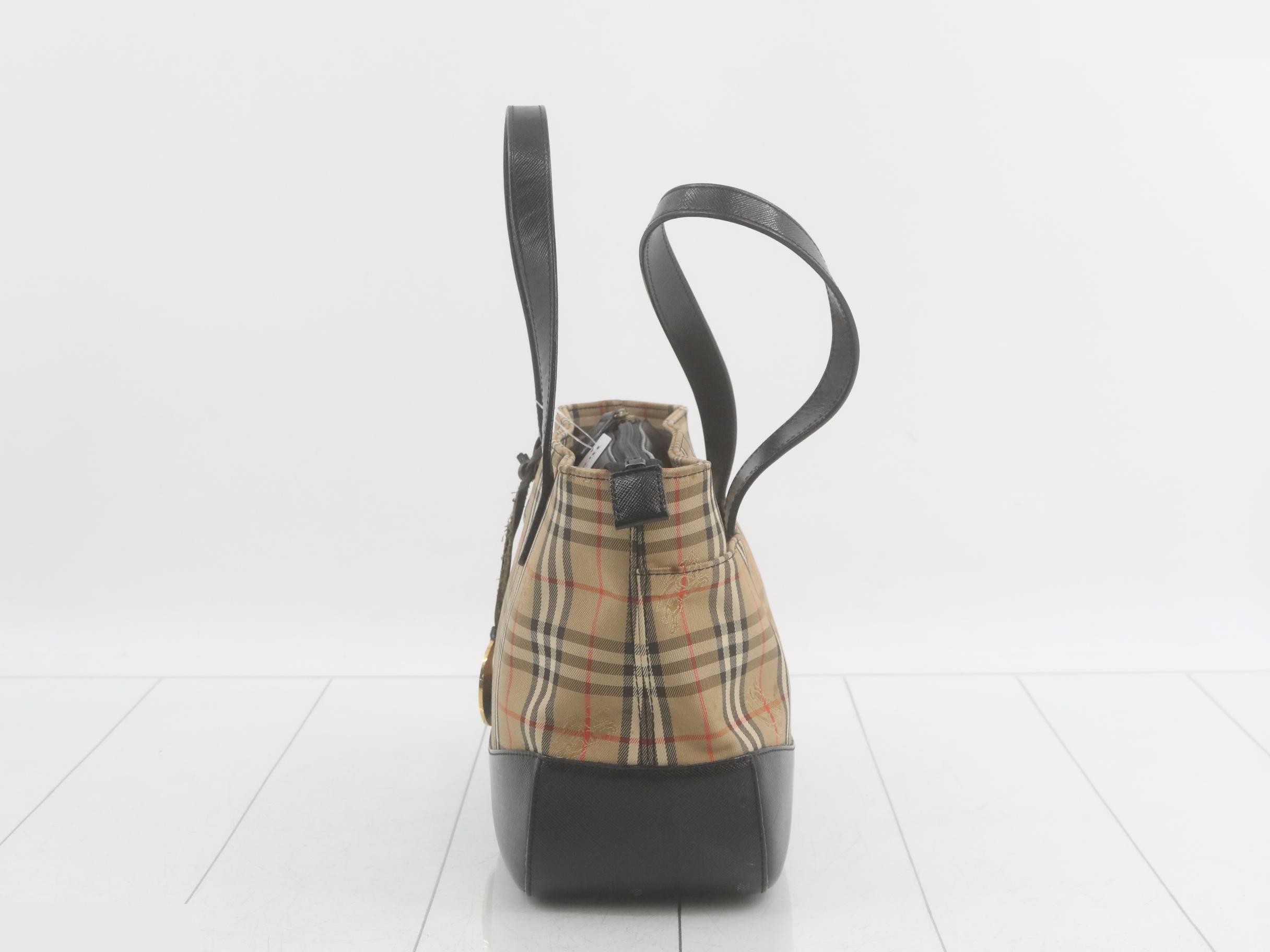 Other lines: Nova Check pattern bags and handbags — view 3