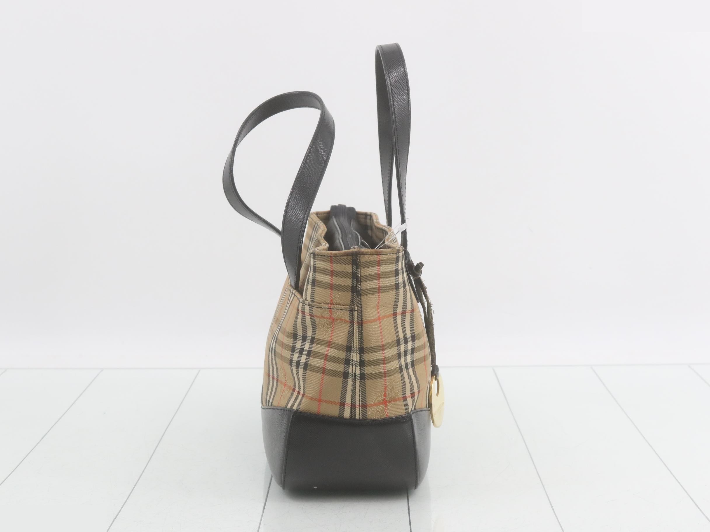 Other lines: Nova Check pattern bags and handbags — view 4