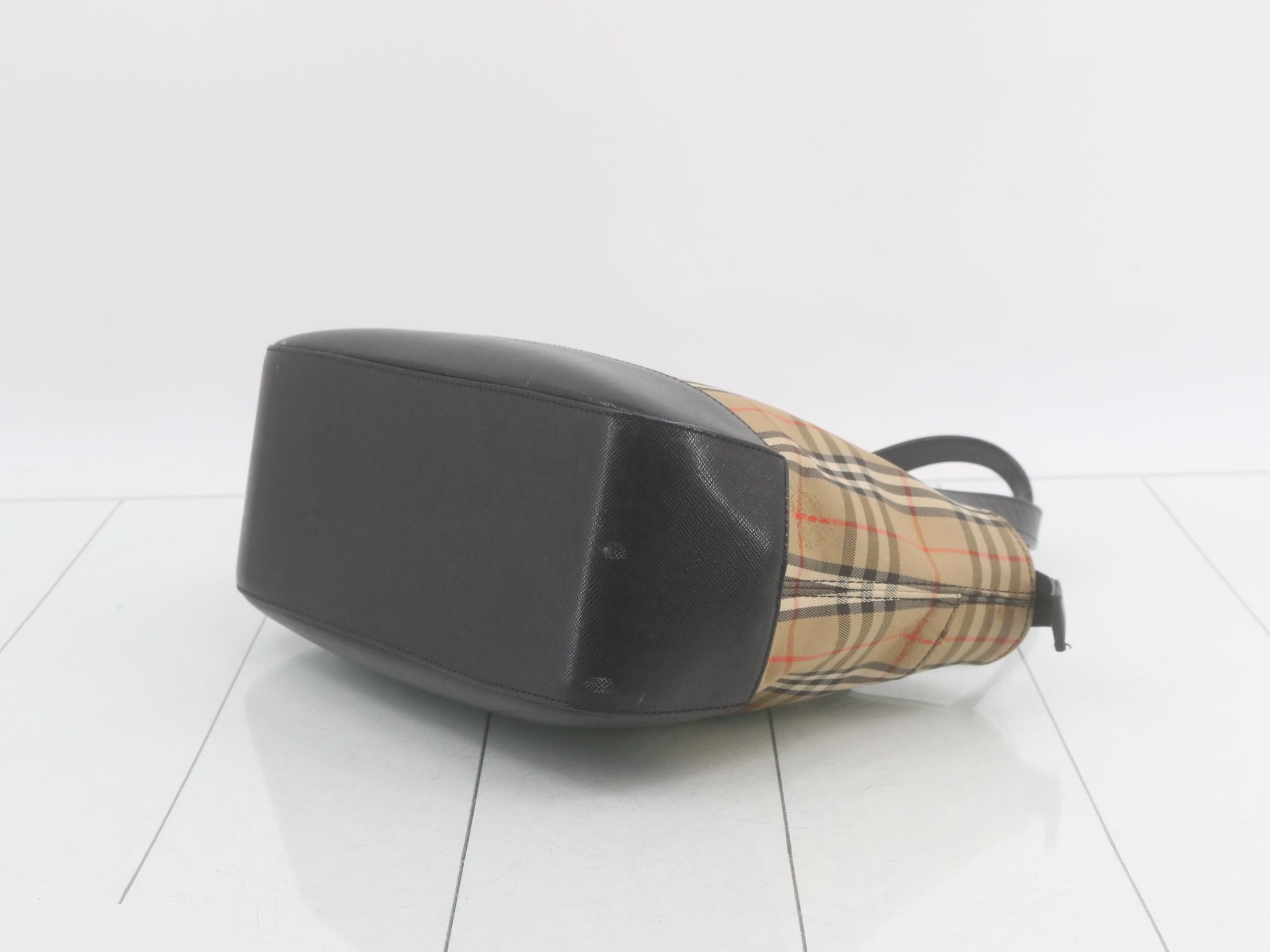 Other lines: Nova Check pattern bags and handbags — view 6