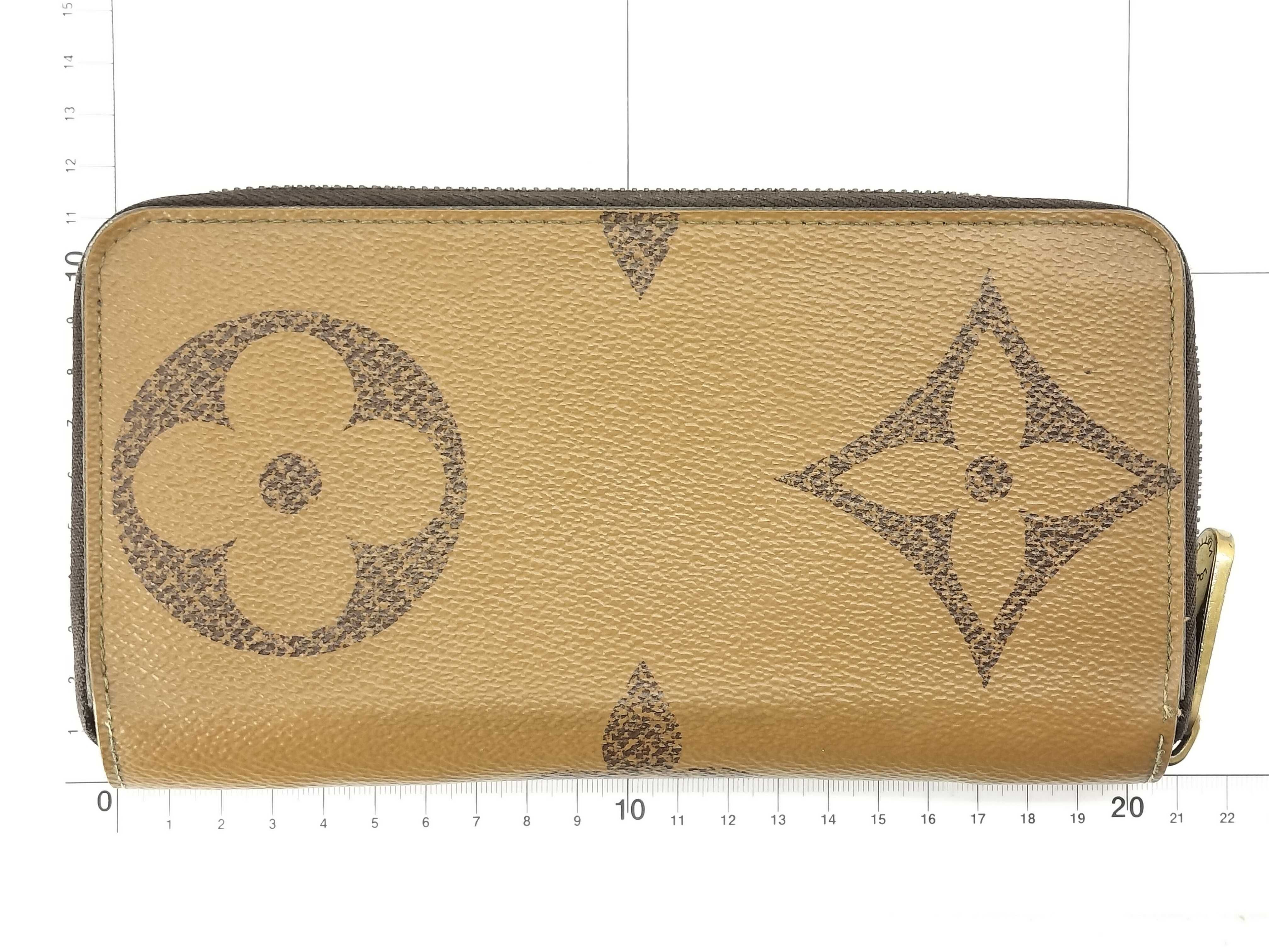 Monogram M67687 Zippy Wallet Monogram Giant Reverse IC Chip Wallet — view 2