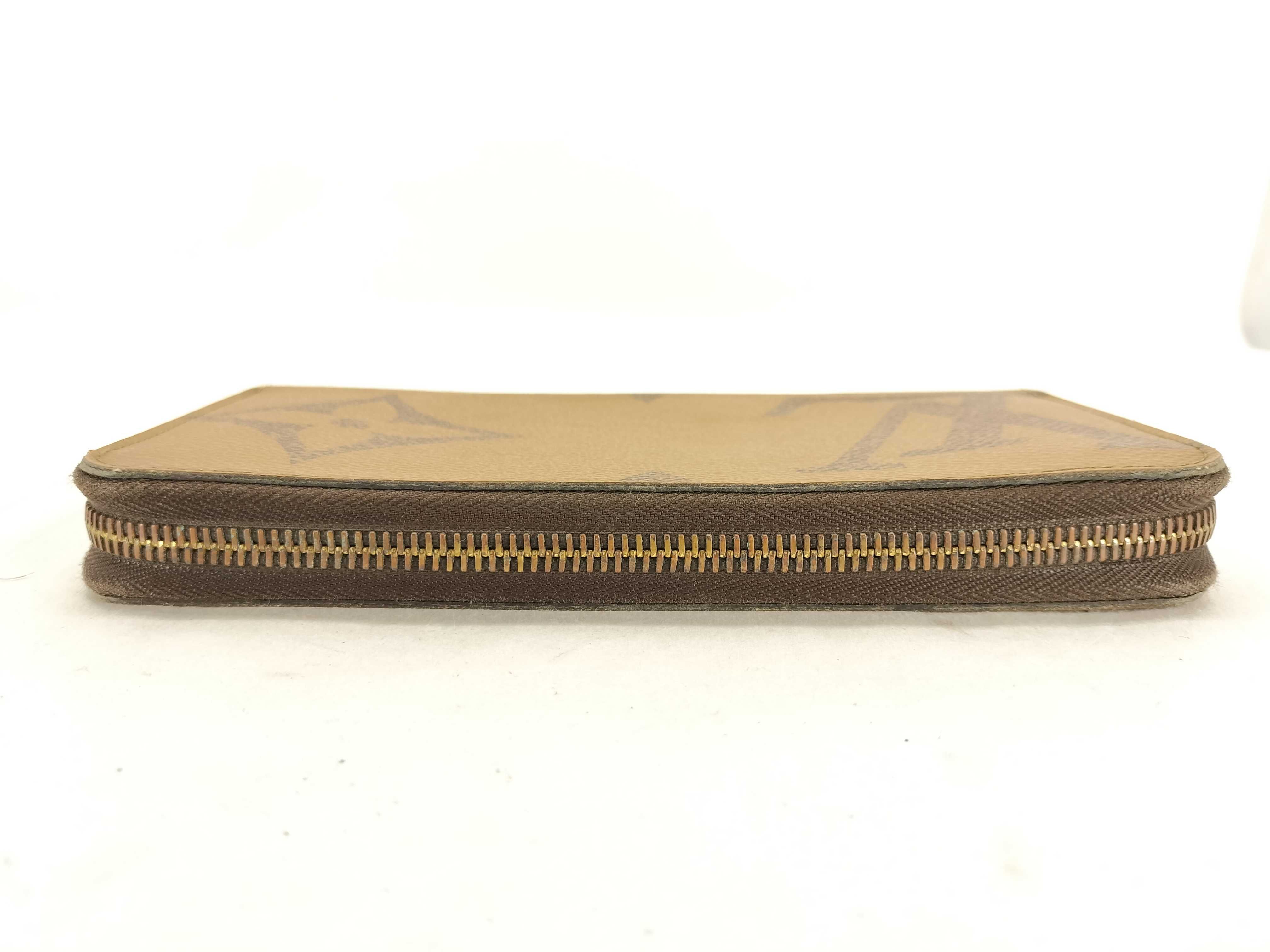 Monogram M67687 Zippy Wallet Monogram Giant Reverse IC Chip Wallet — view 13