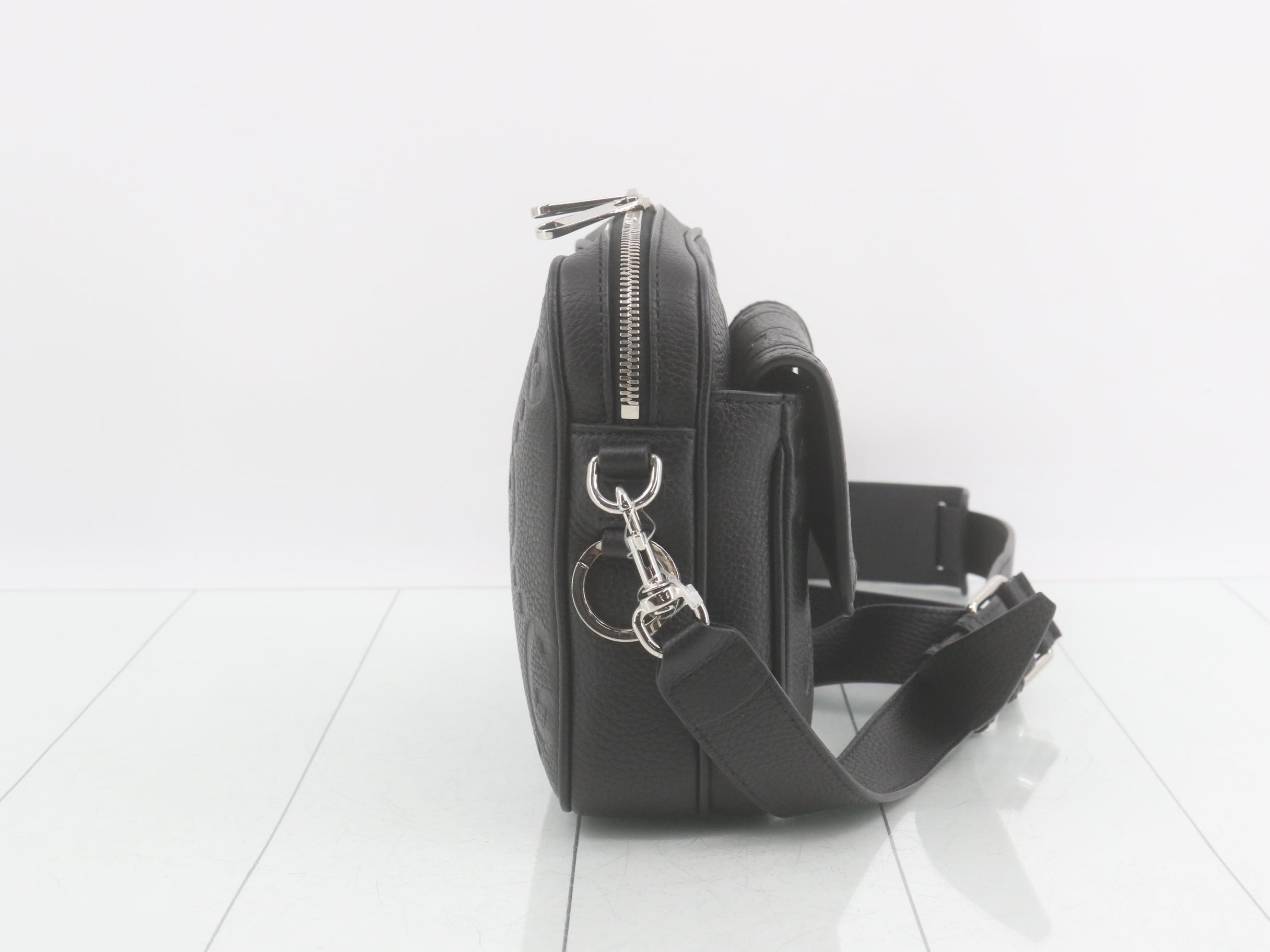 Jumbo GG Shoulder Bag, Leather, Black — view 4