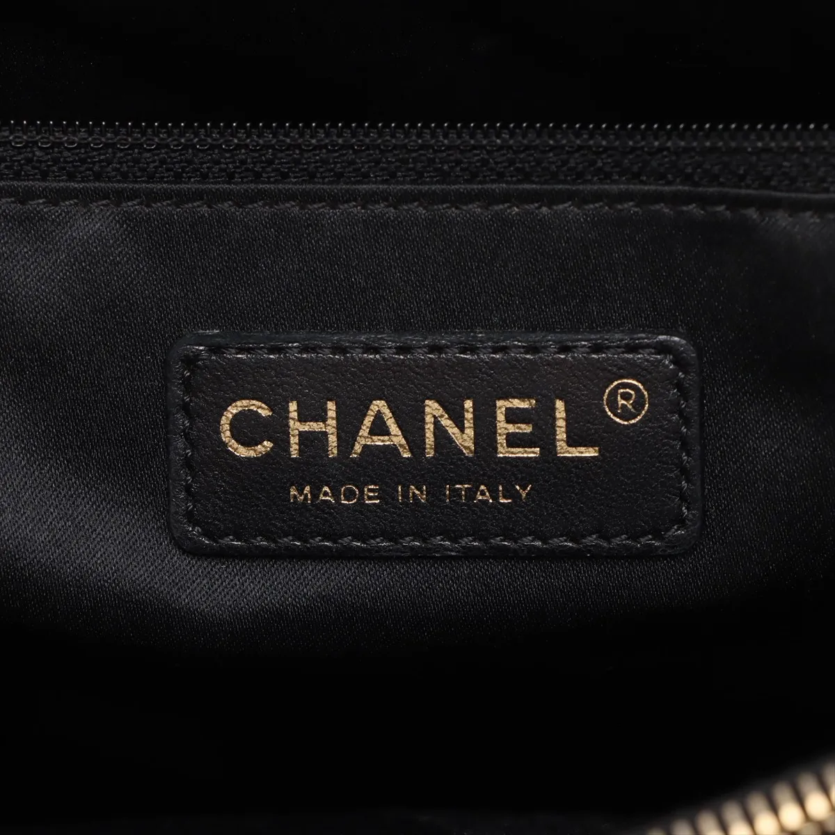 GST Caviar Skin Chain Tote Bag, Black with Gold Hardware, 16092344, Serial Number 16 — view 13
