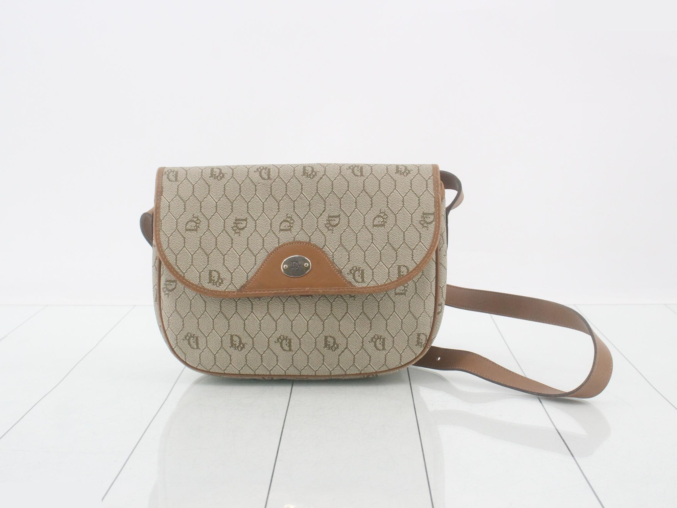 Honeycomb Shoulder Bag