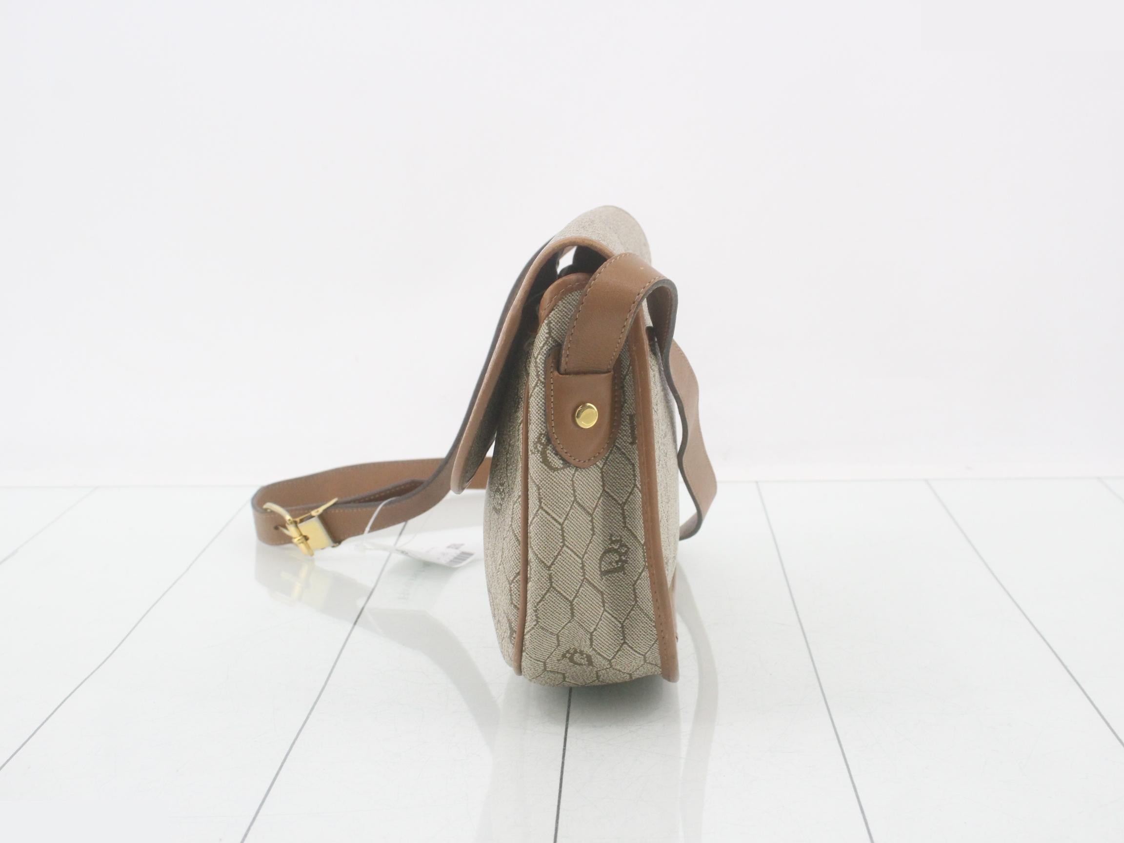 Honeycomb Shoulder Bag — view 3
