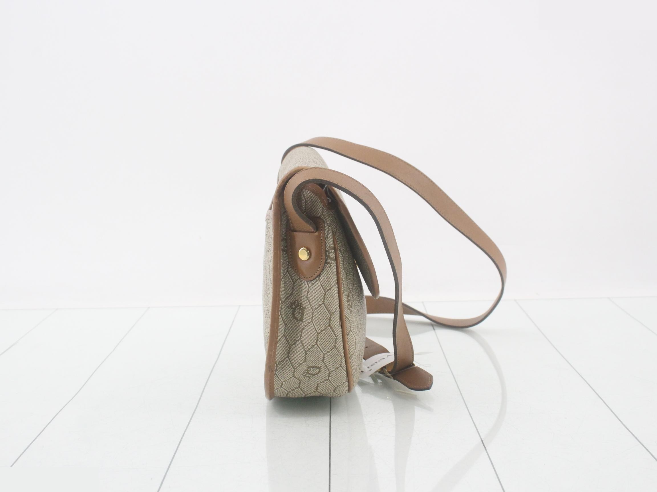 Honeycomb Shoulder Bag — view 4