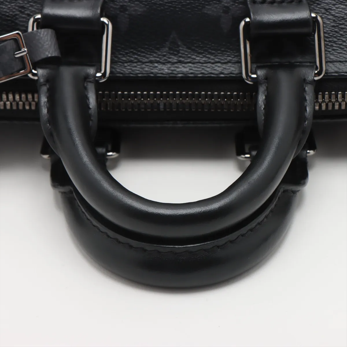 Monogram Eclipse Keepall Bandoulière 25 M46271 Black x Gray — view 5