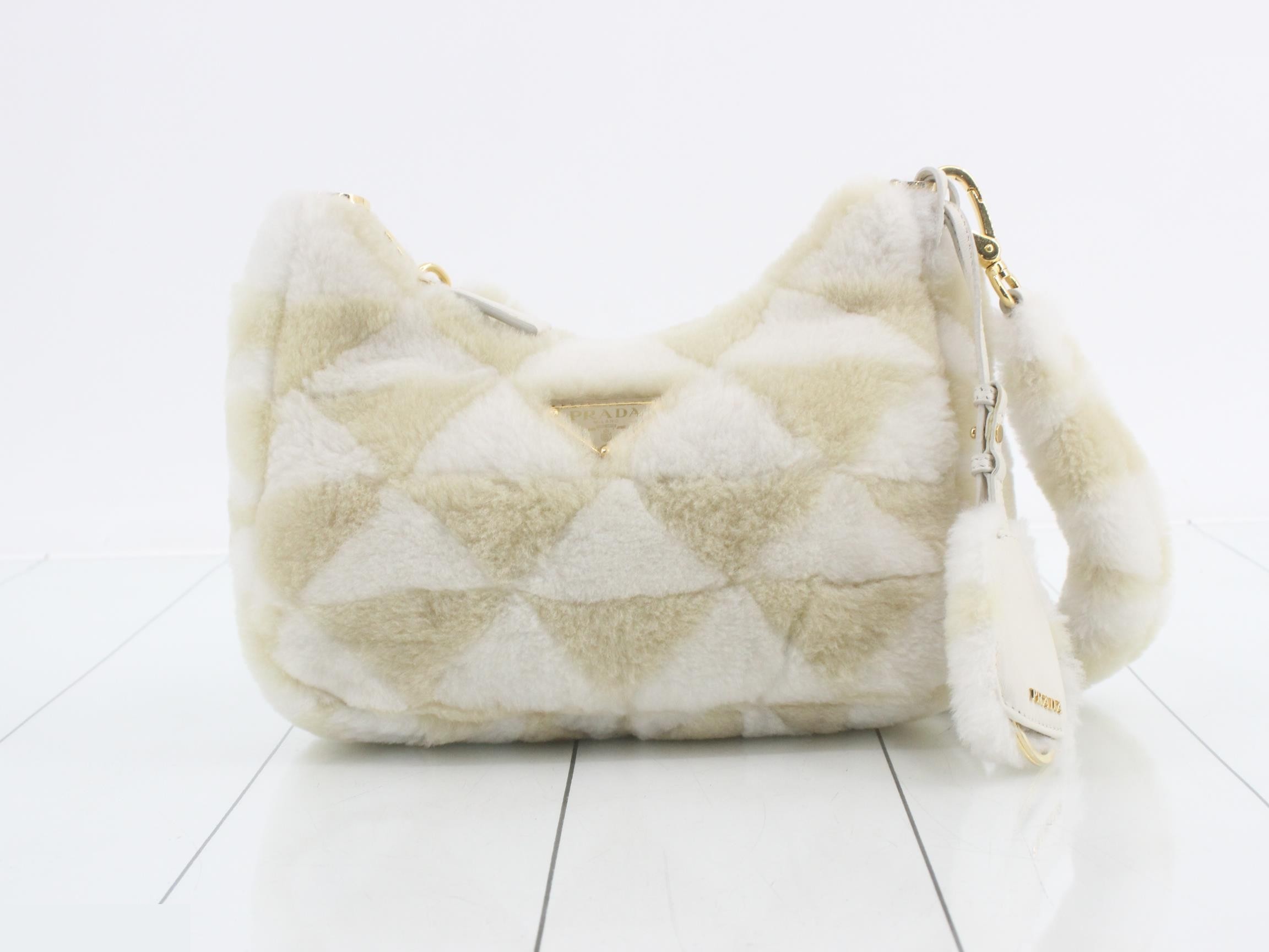 Other lines: Bags and shoulder bags