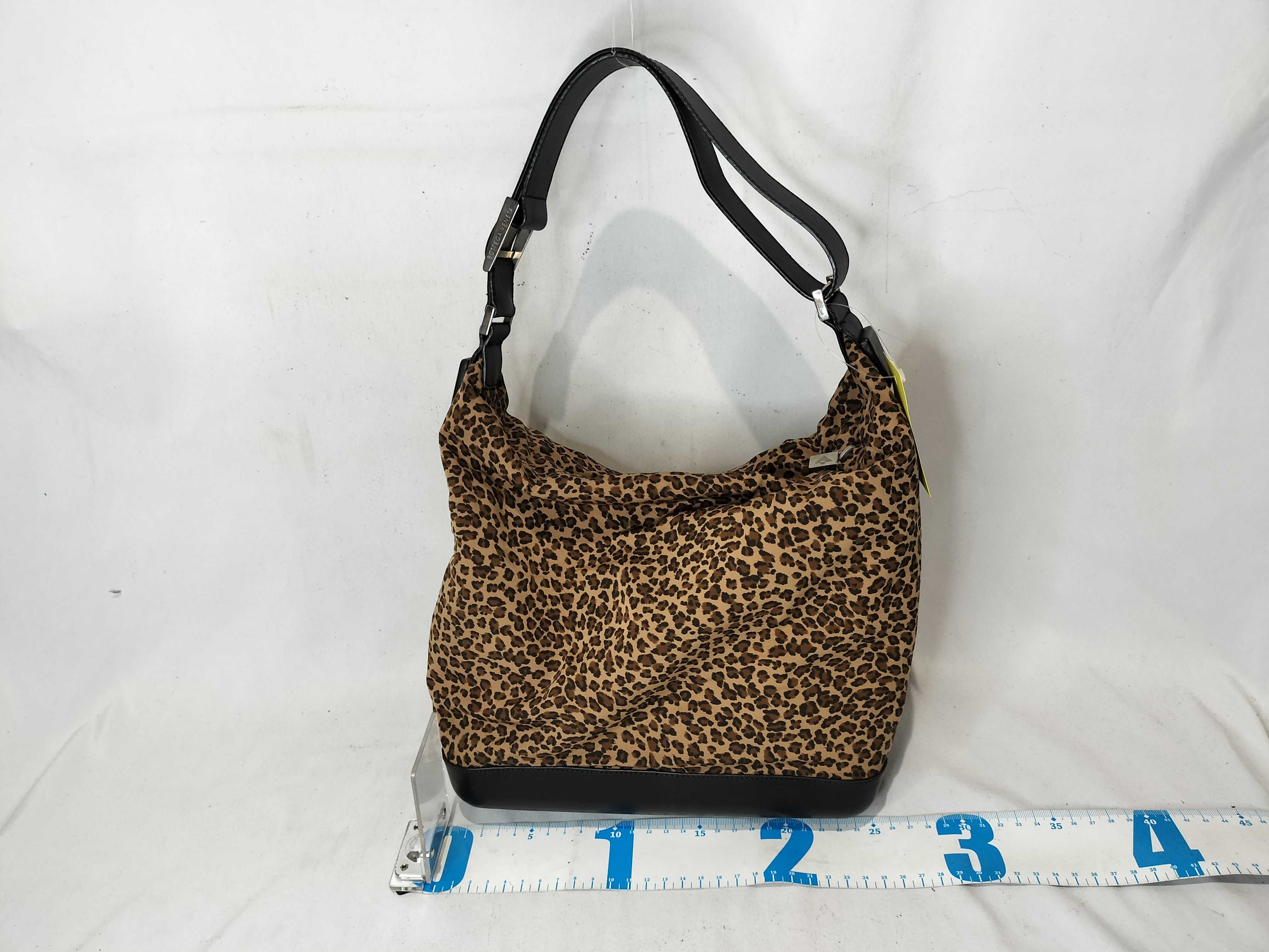 Leopard Print Nylon One-Shoulder Handbag (Almost New) — view 2