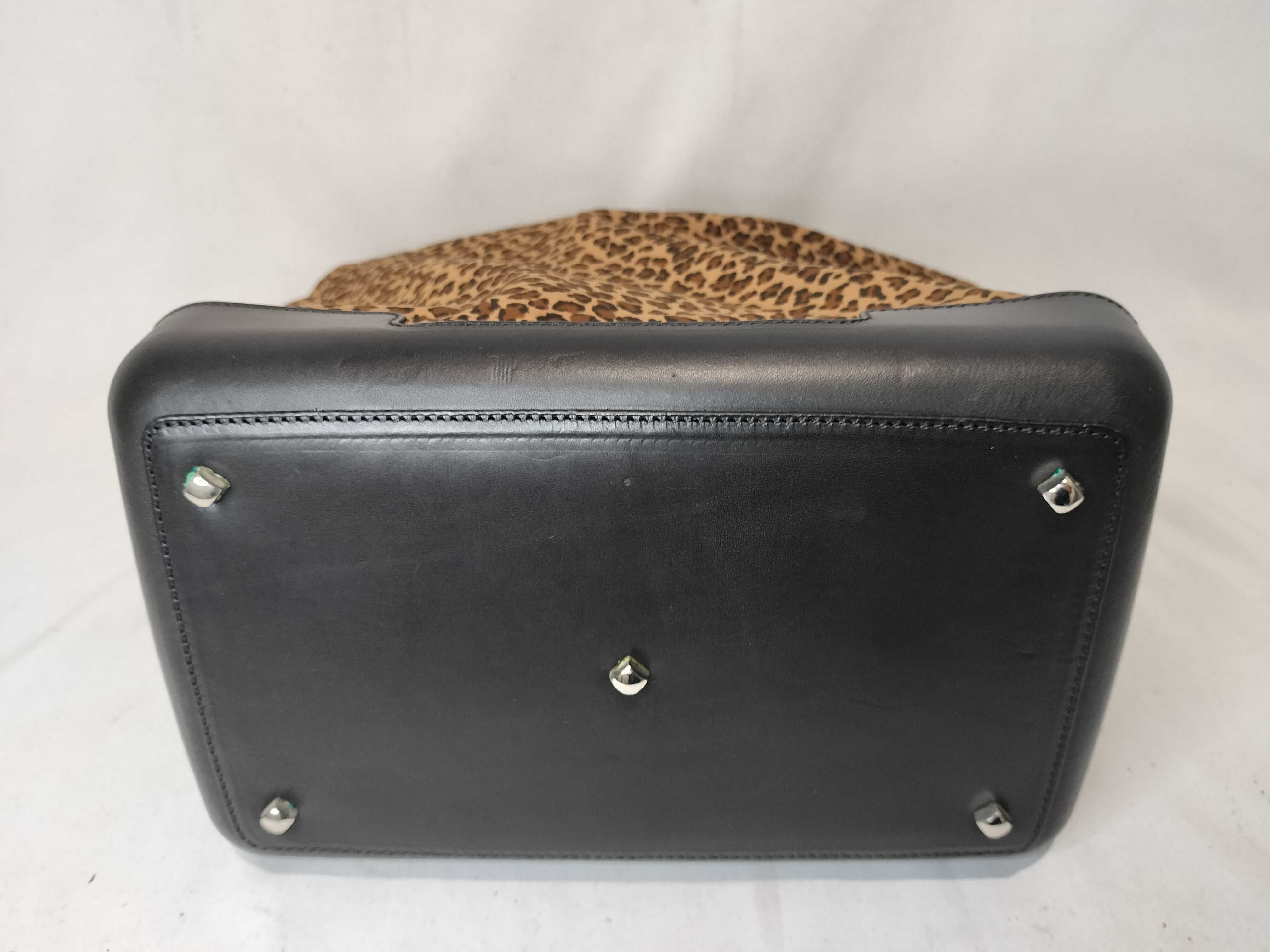 Leopard Print Nylon One-Shoulder Handbag (Almost New) — view 7