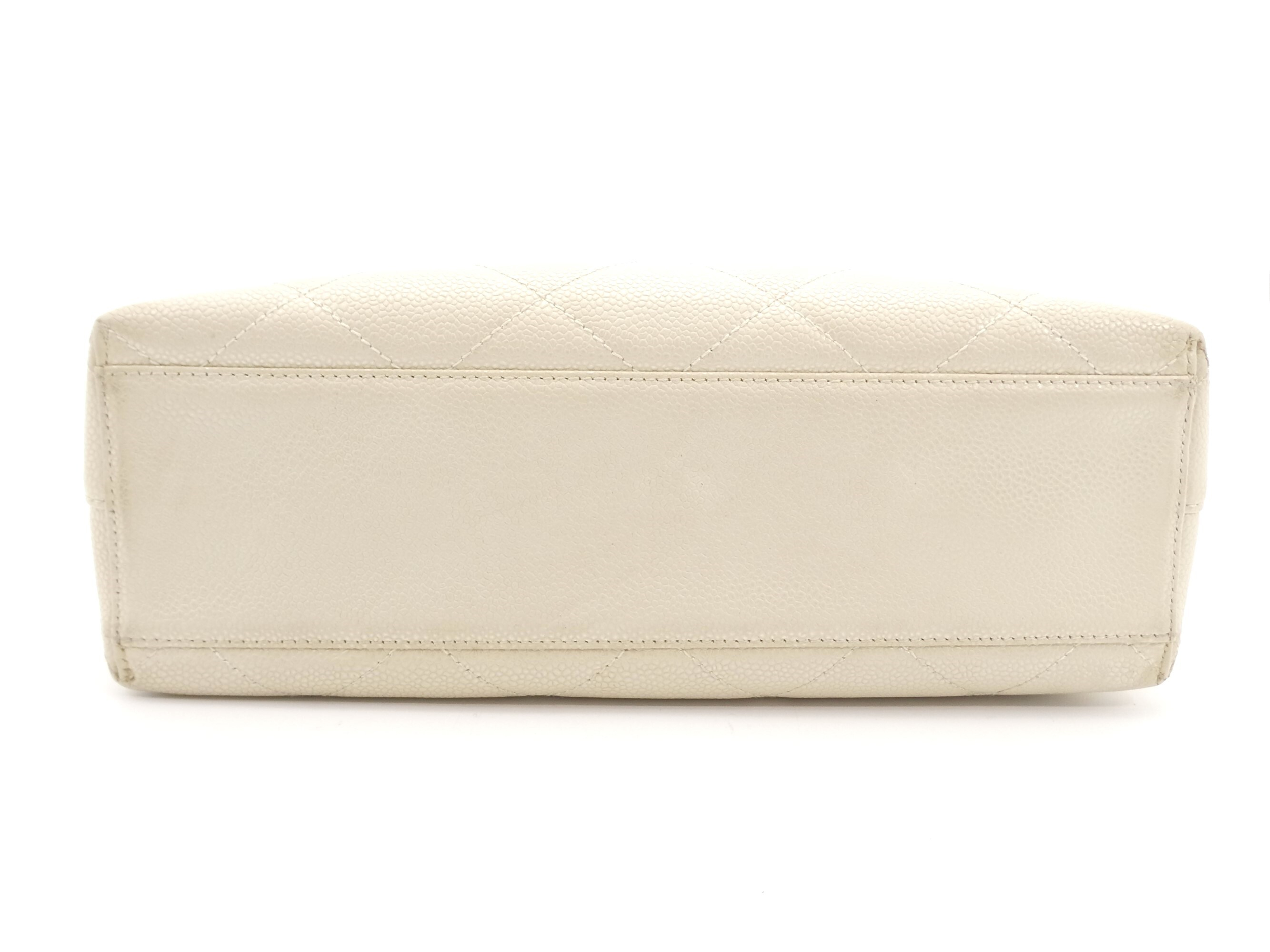 Matelassé Coco Mark Caviar Skin Shoulder Bag — view 5