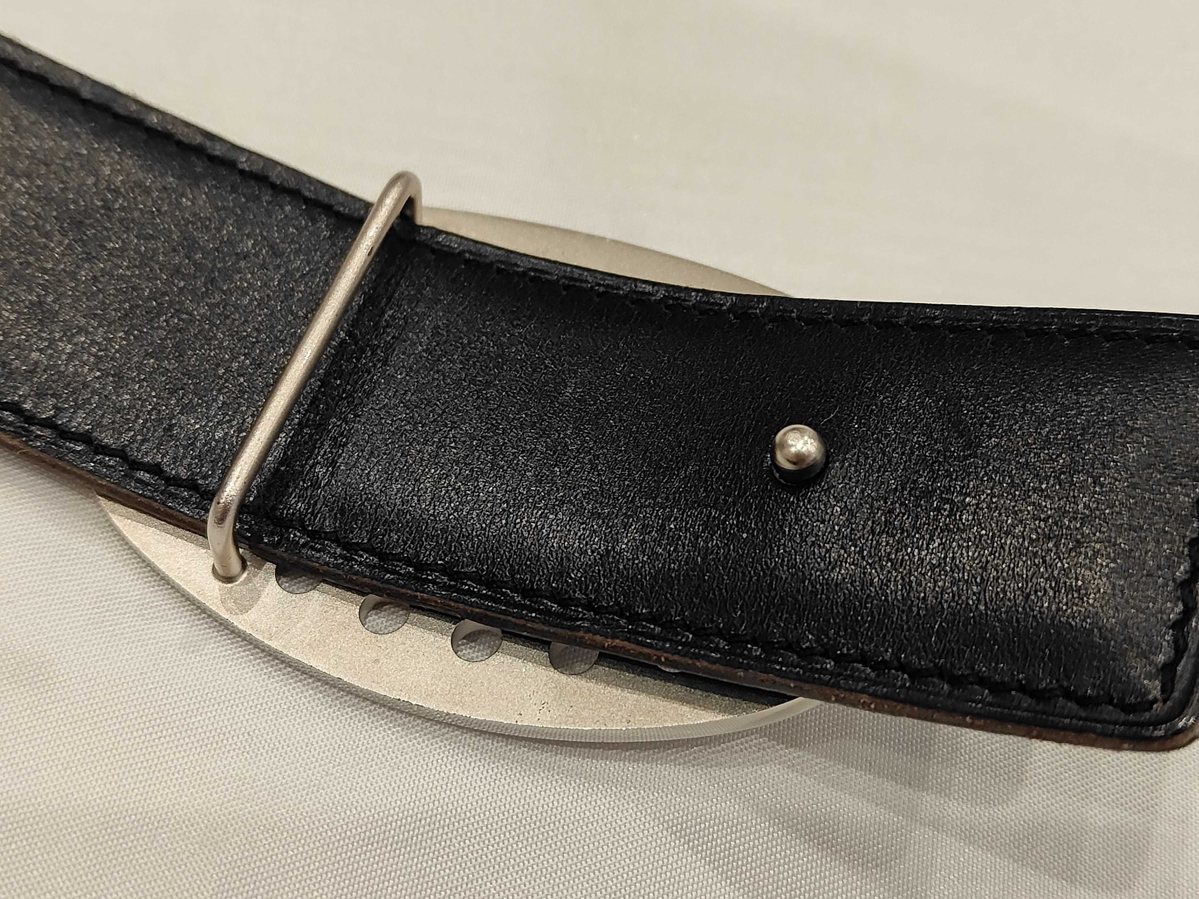 Evelyne K Belt — view 4