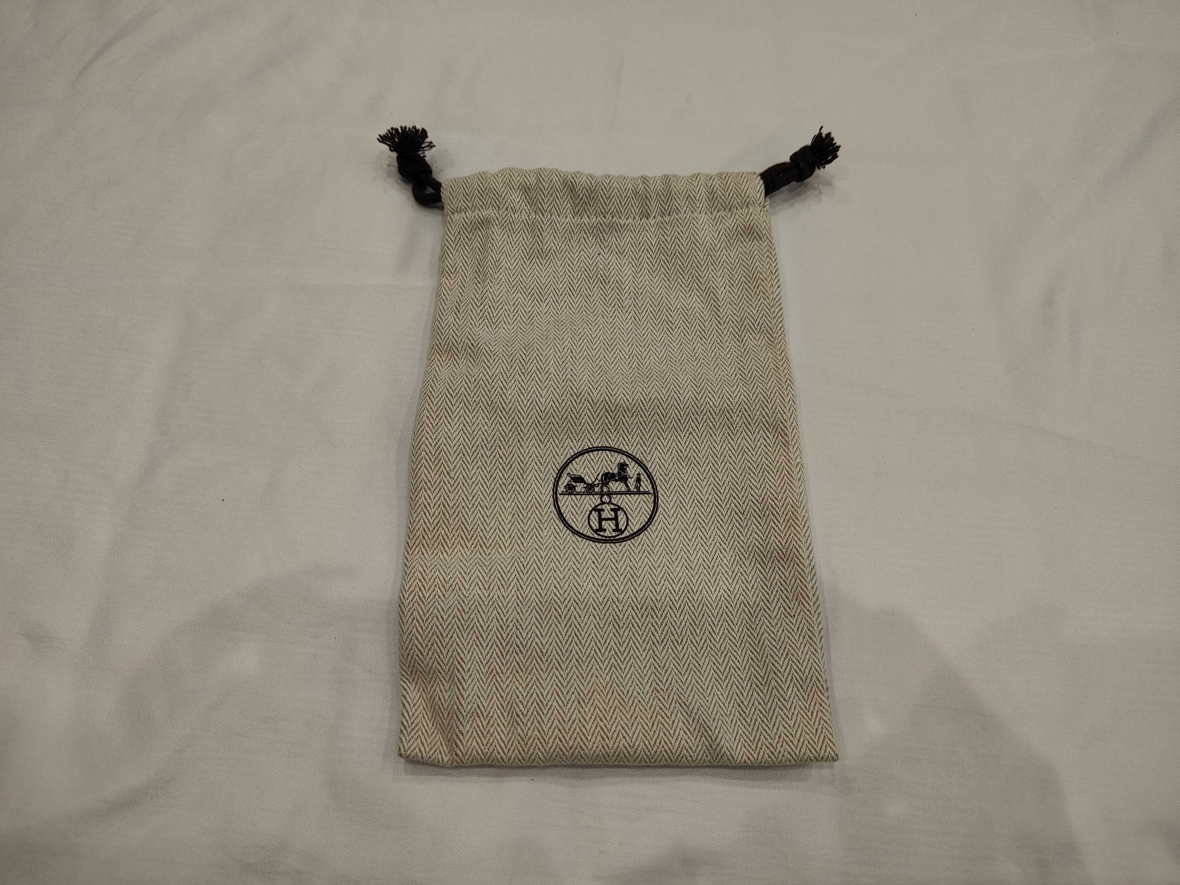 Evelyne K Belt — view 7