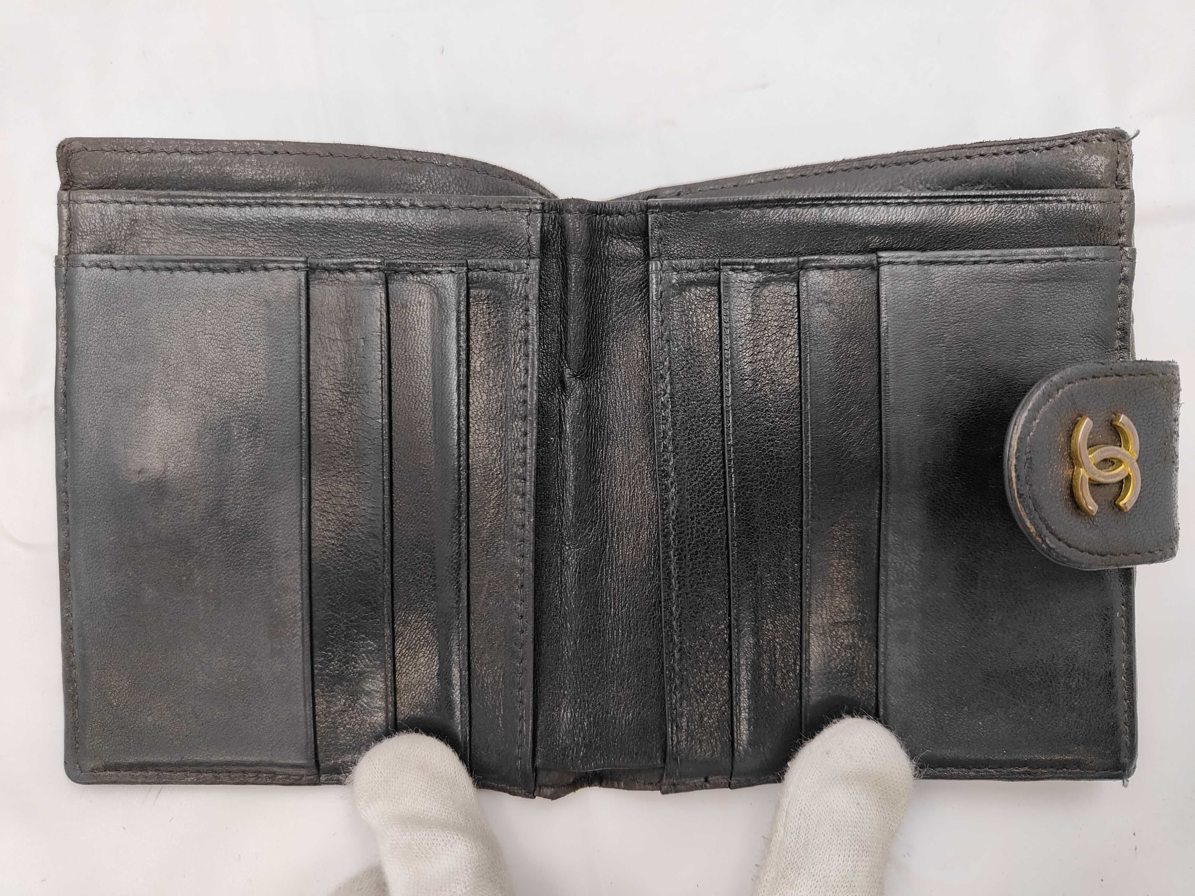 Double-Sided Genuine Leather Black Bi-fold Wallet — view 6