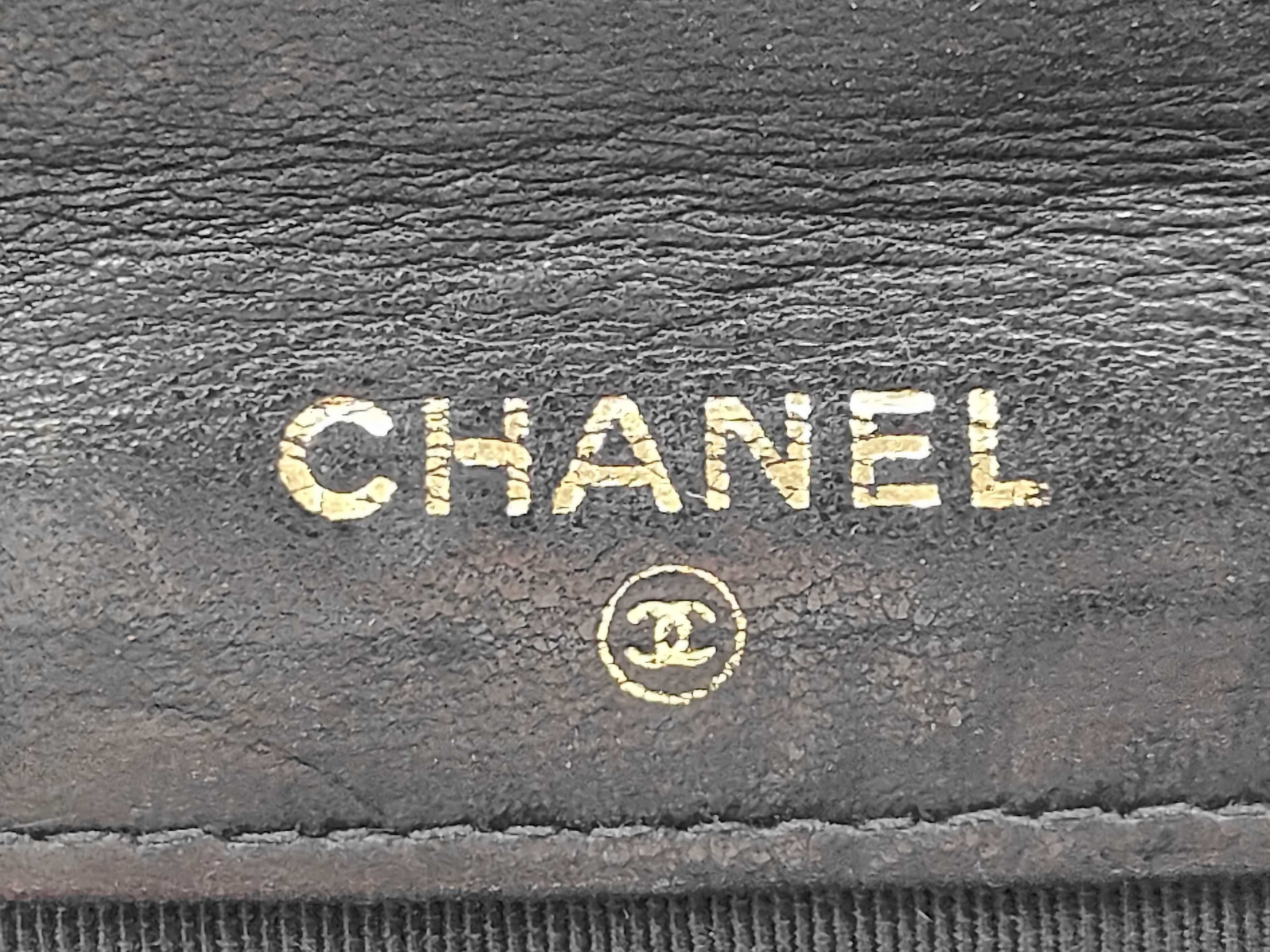 Double-Sided Genuine Leather Black Bi-fold Wallet — view 8