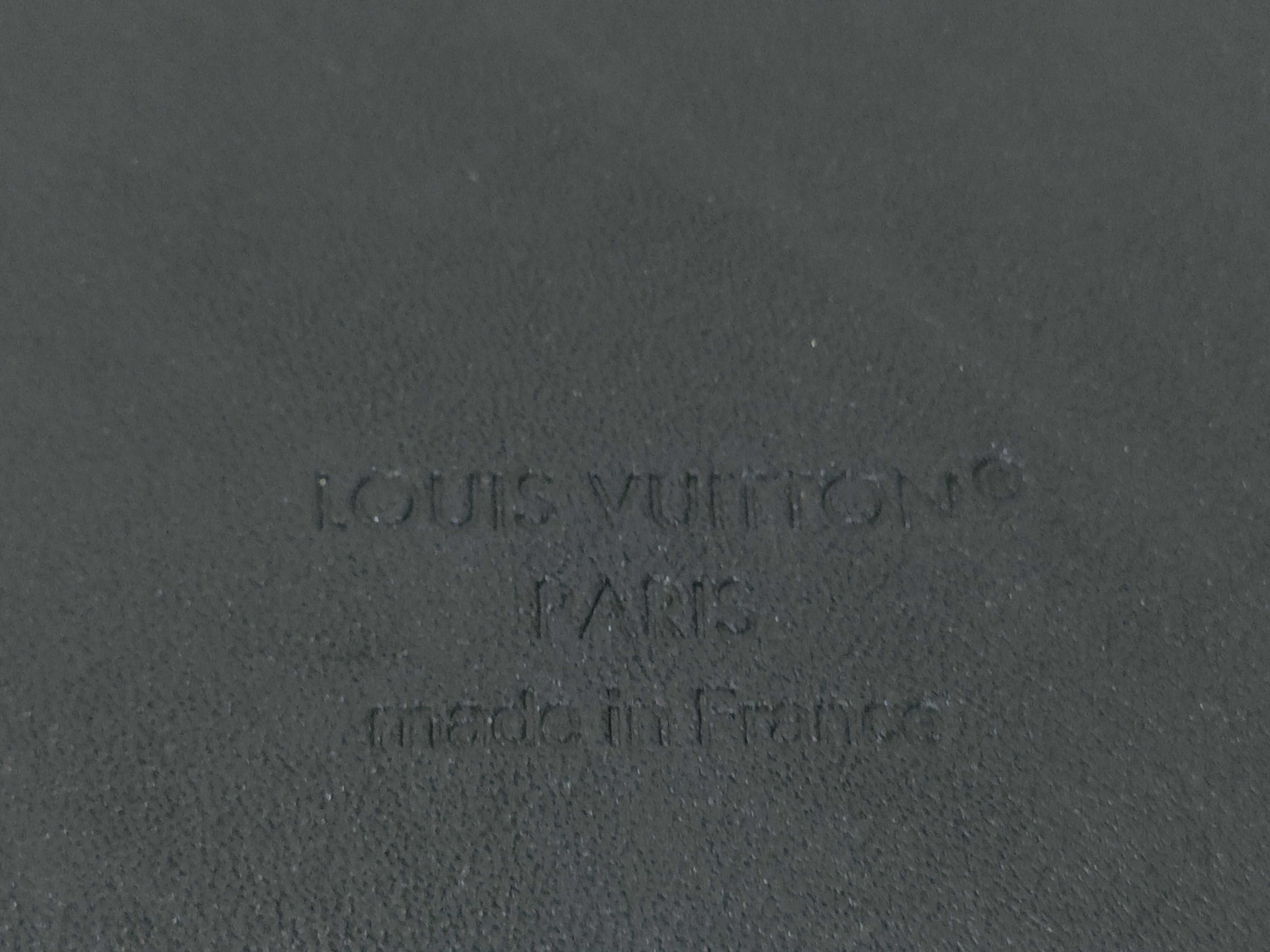 Taiga Portefeuille Brazza Taurillon Aerogram M25942 Wallet — view 14