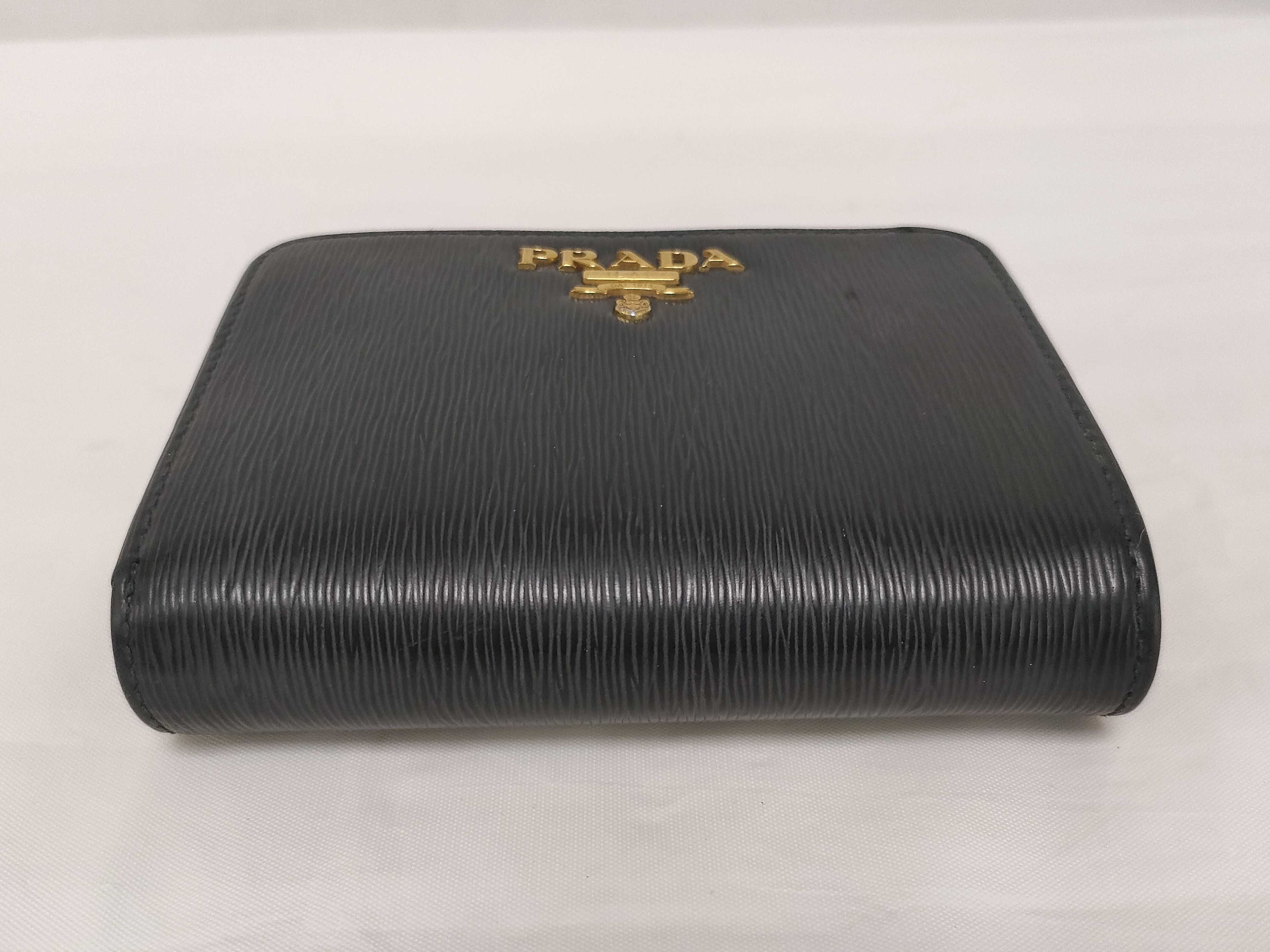 1ML018 Wallet — view 3