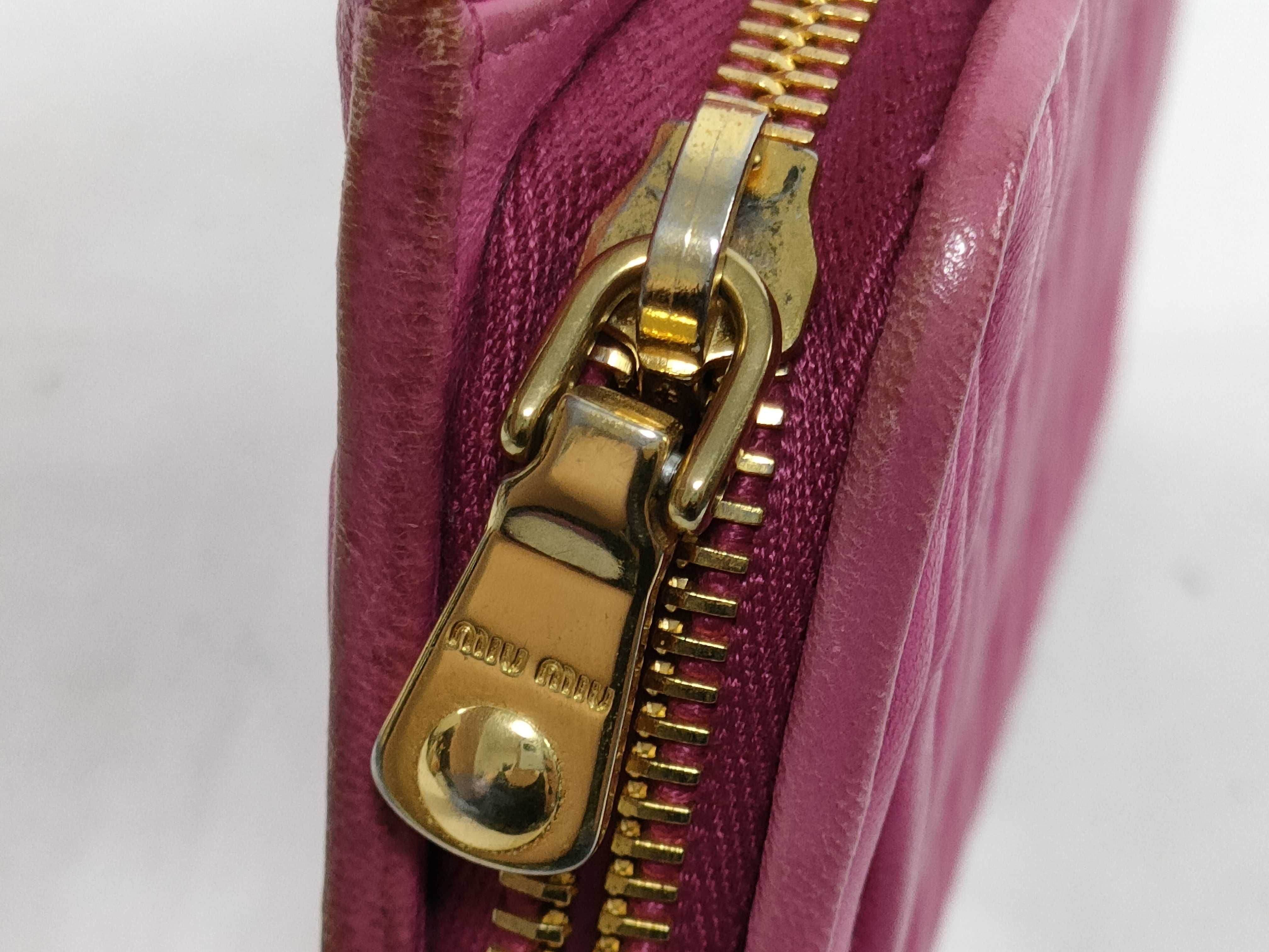 Matelassé 1M1365 Bi-fold Long Wallet, Pink Leather — view 11