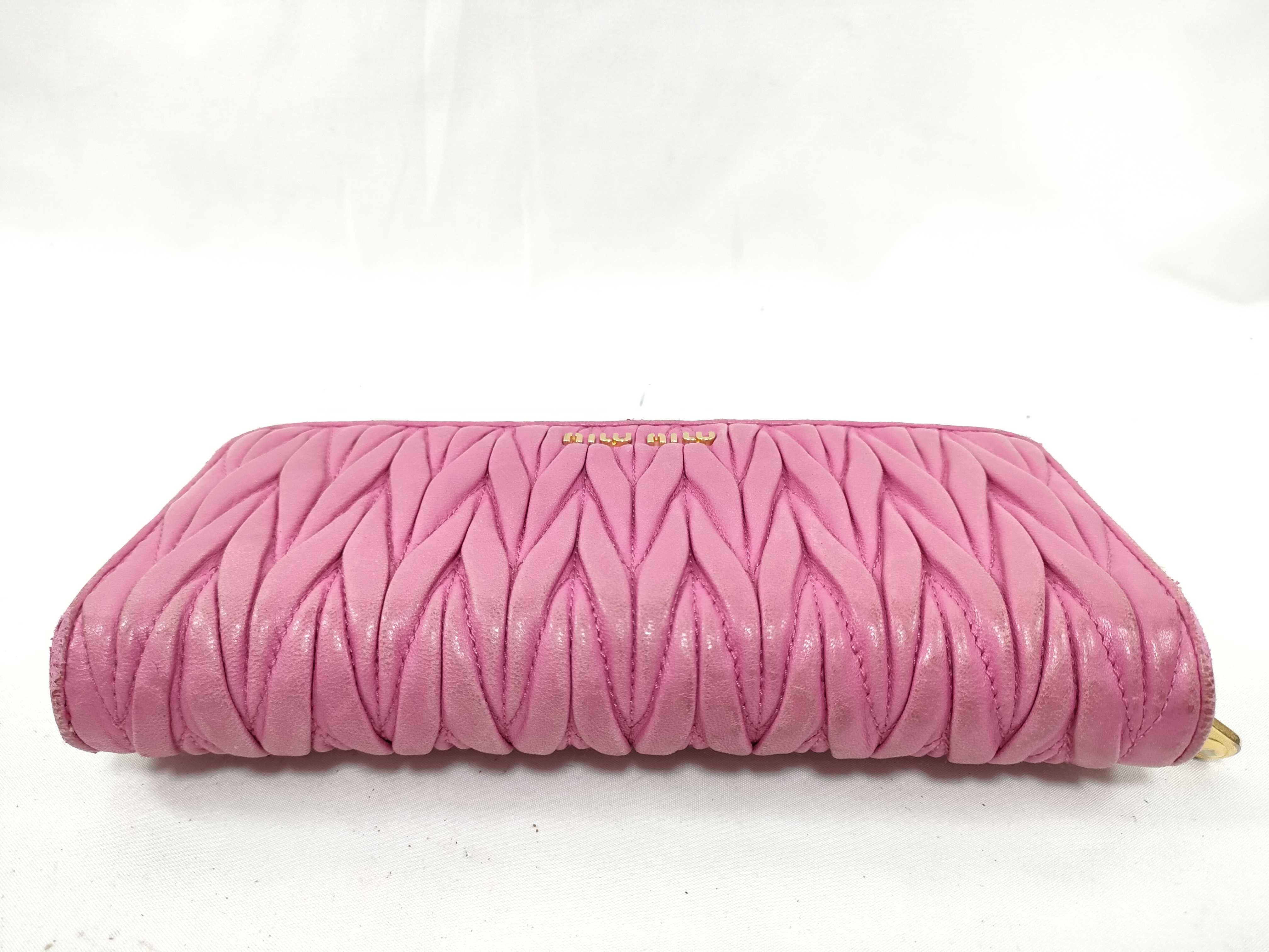 Matelassé 1M1365 Bi-fold Long Wallet, Pink Leather — view 6
