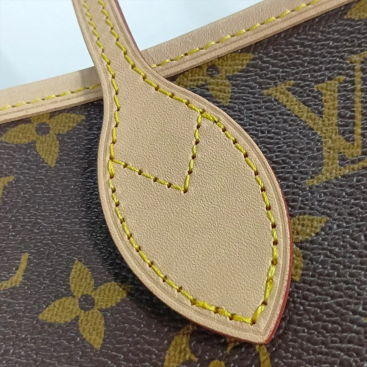 Monogram Neverfull Inside Out MM M11947 Brown x Yellow (RFID detected) — view 12