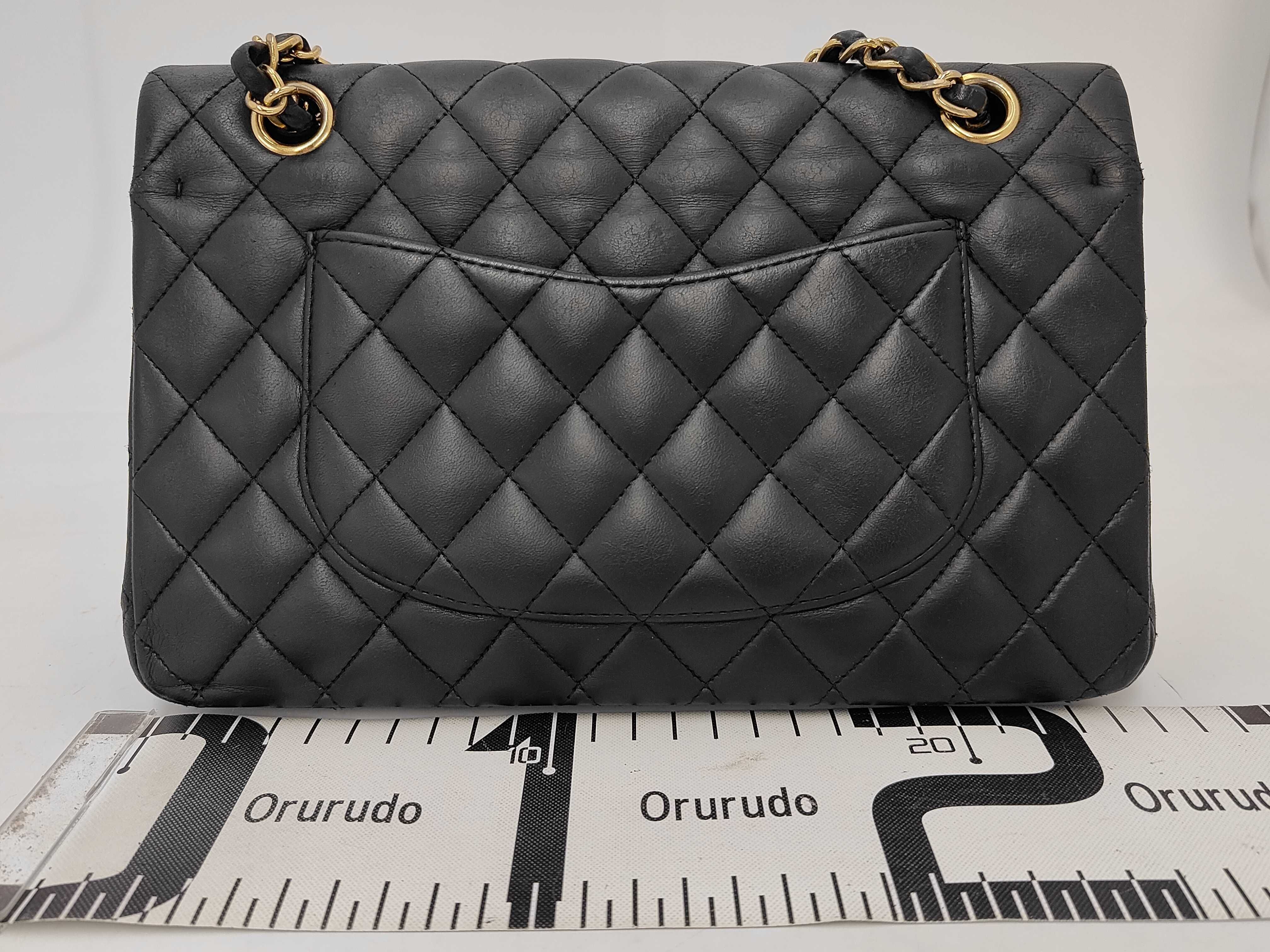 Matelassé Lambskin Classic Flap Chain Shoulder Bag (with seal, serial number 14) — view 2