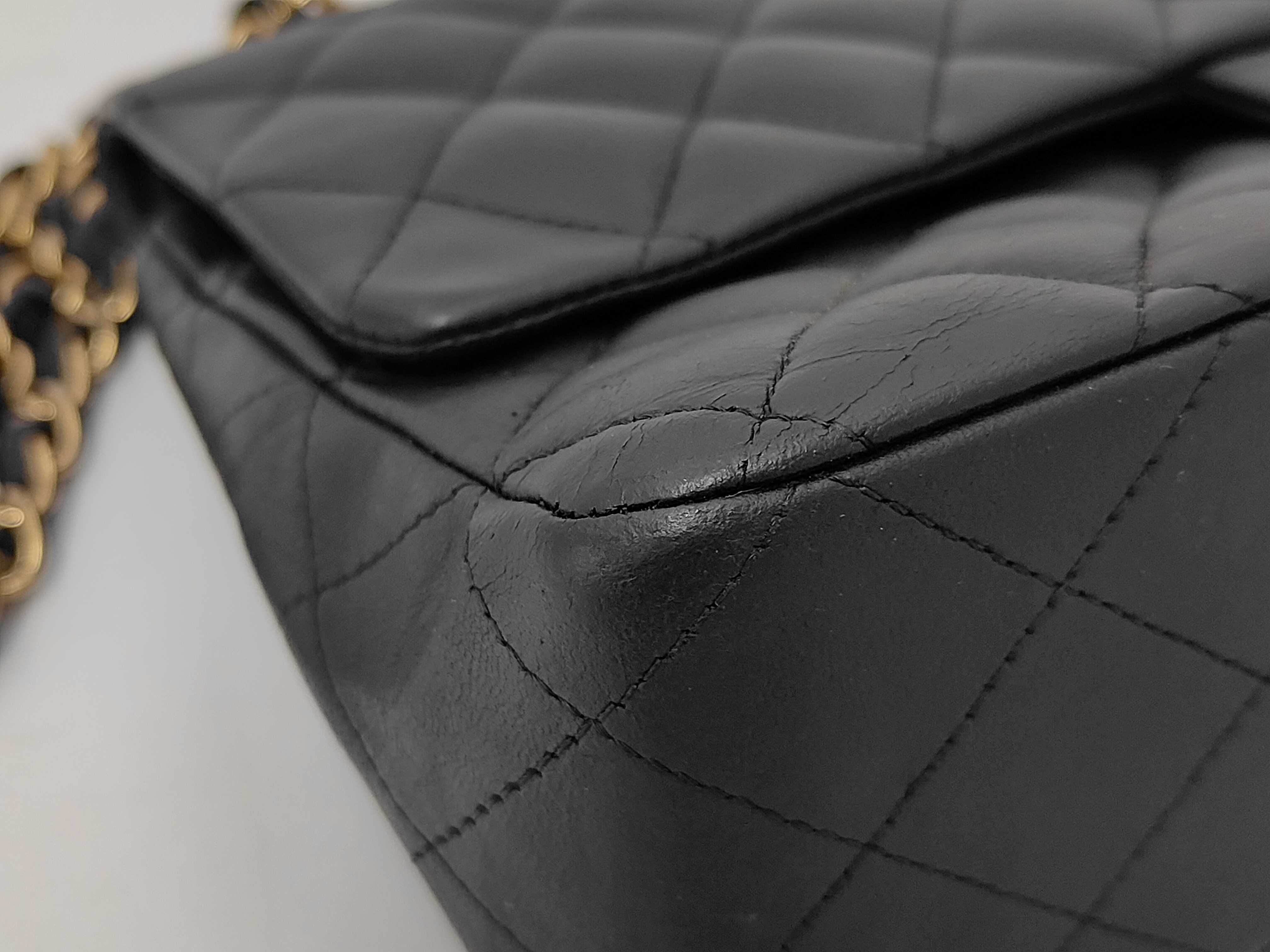 Matelassé Lambskin Classic Flap Chain Shoulder Bag (with seal, serial number 14) — view 7