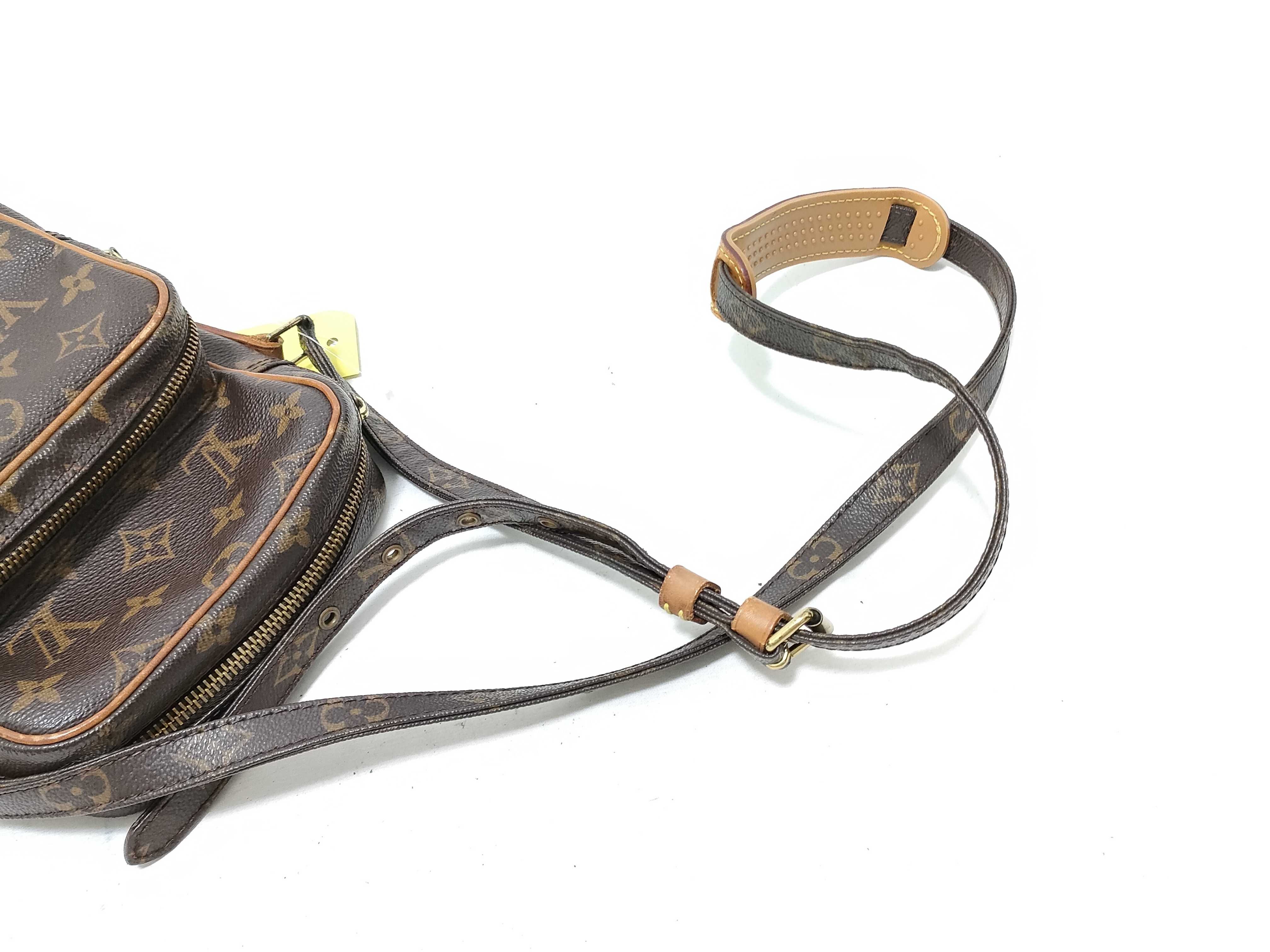 Monogram M45236 Amazon TH1909 Shoulder Bag — view 3