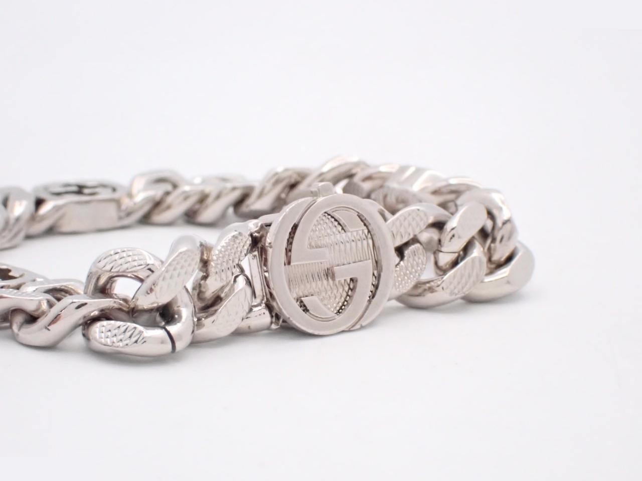 Interlocking bracelet, wrist circumference approximately 17cm — view 3
