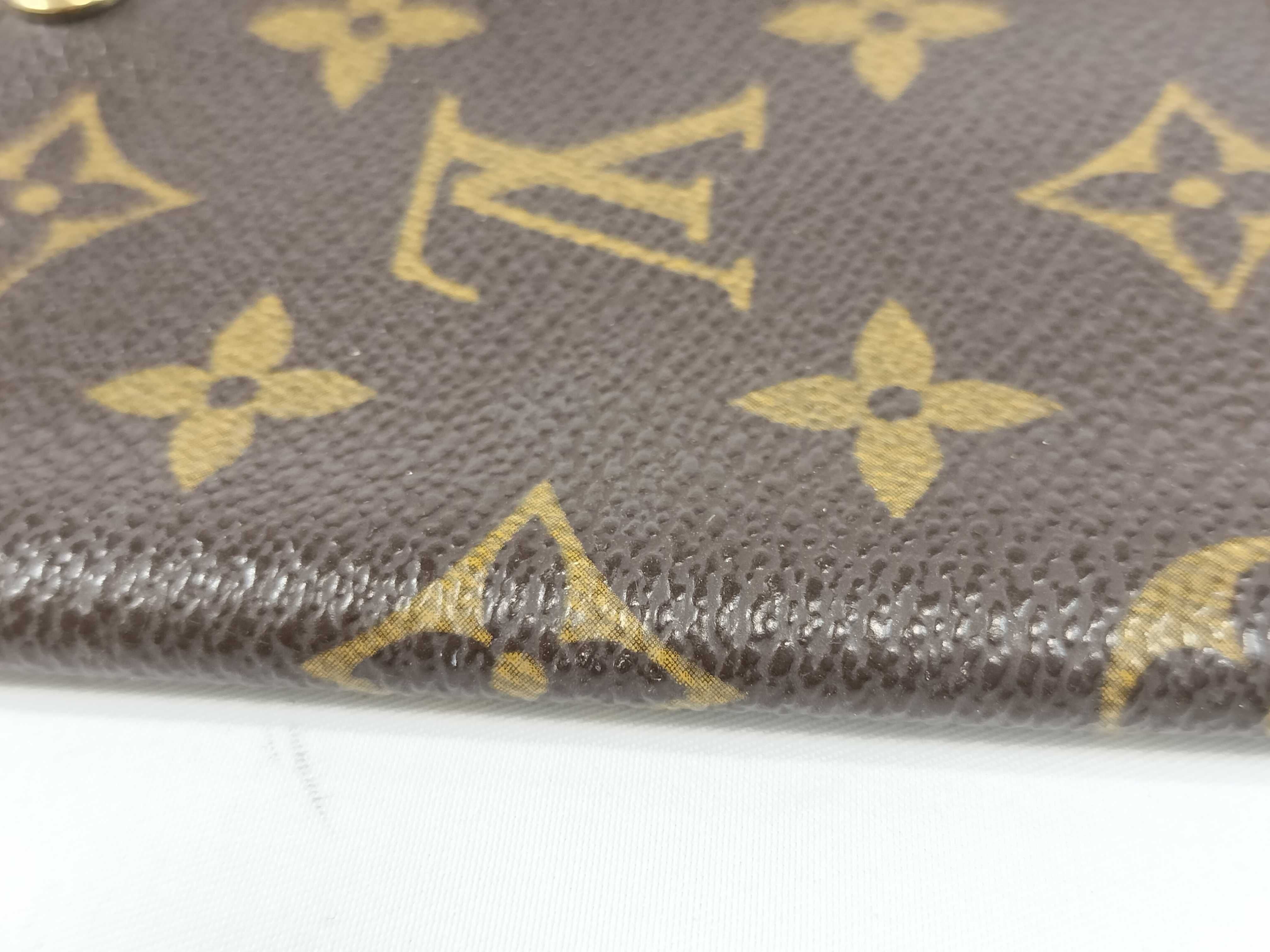 LV Case Card Case — view 9