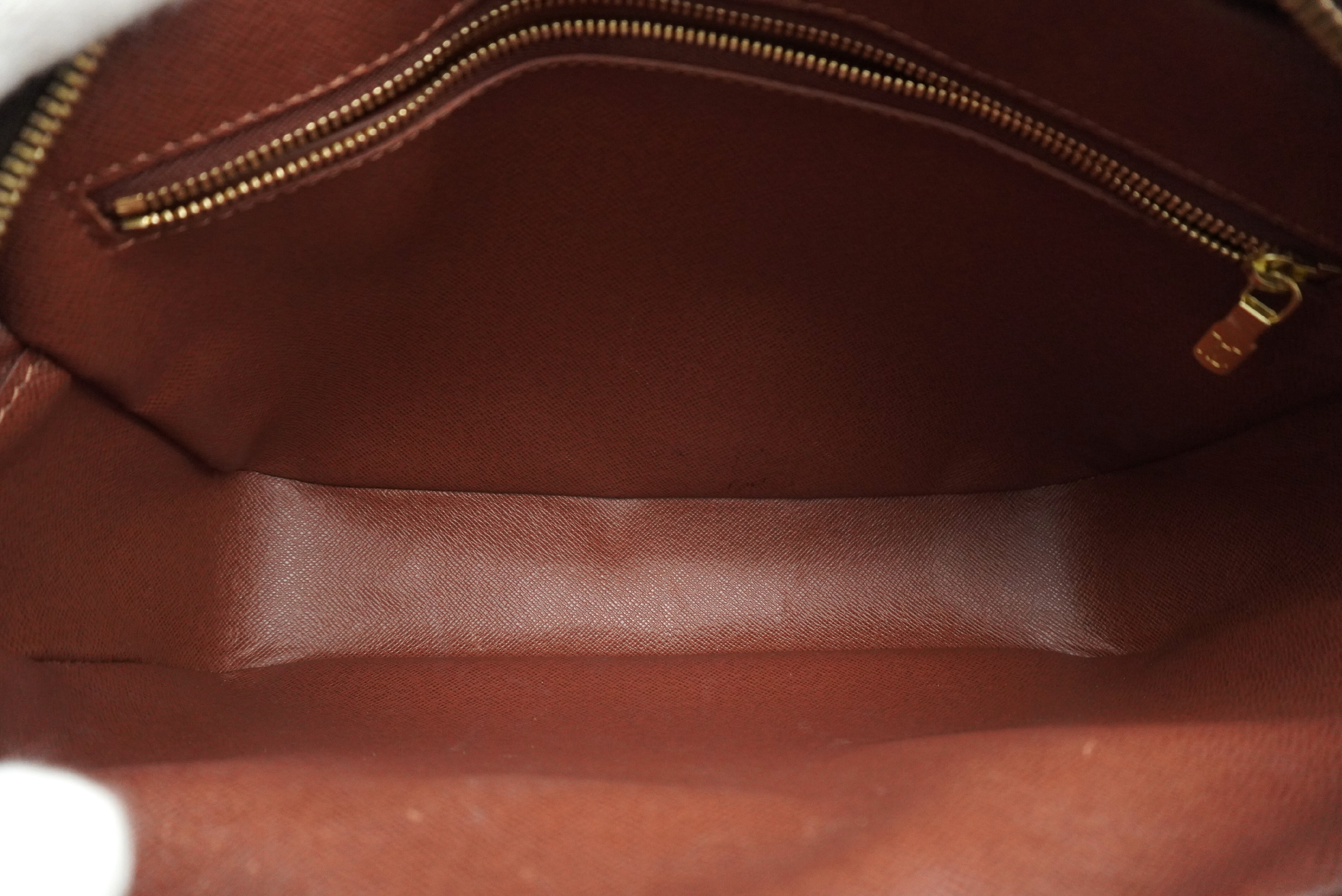 Monogram Nile M45244 Shoulder Bag — view 11