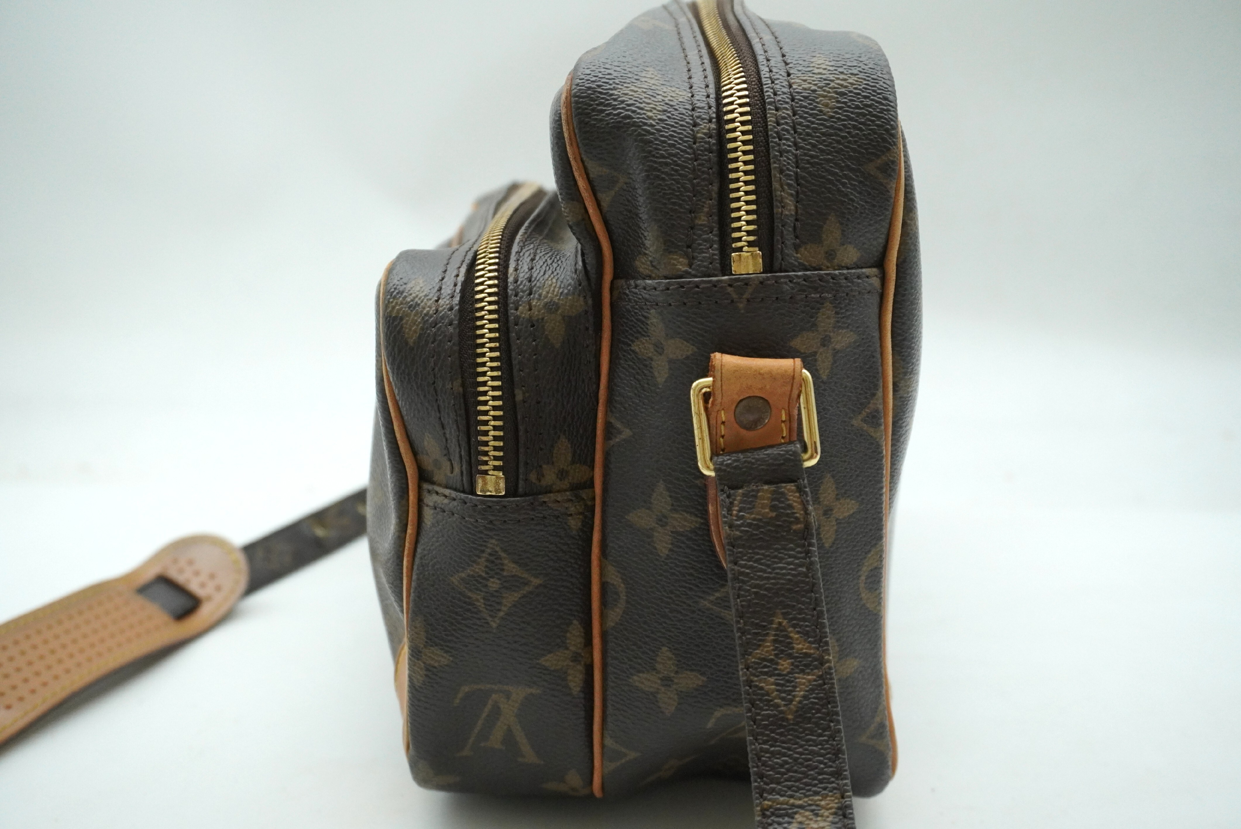 Monogram Nile M45244 Shoulder Bag — view 3