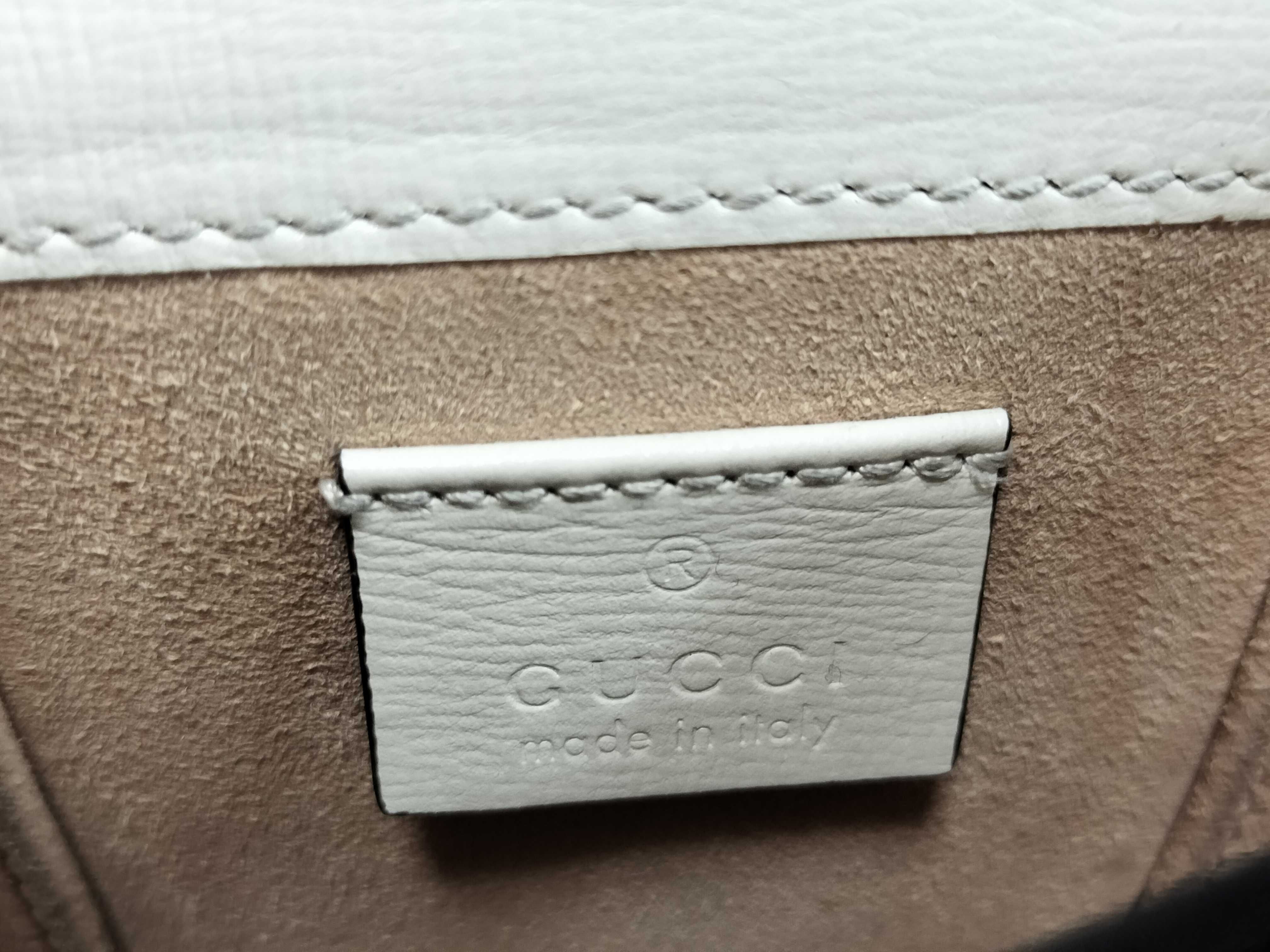 GG Supreme Horsebit Shoulder Bag — view 11
