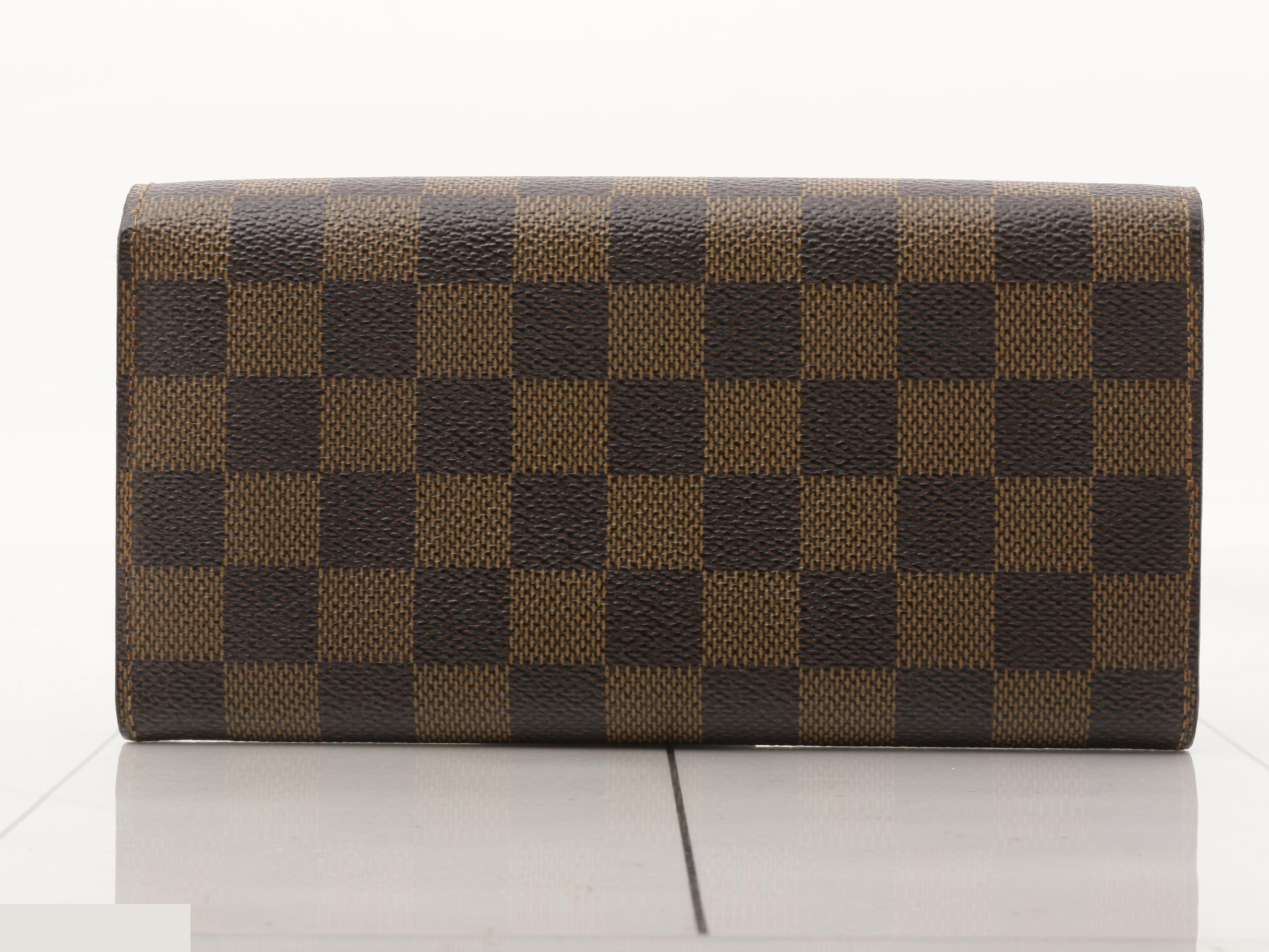 Damier Credit — view 2