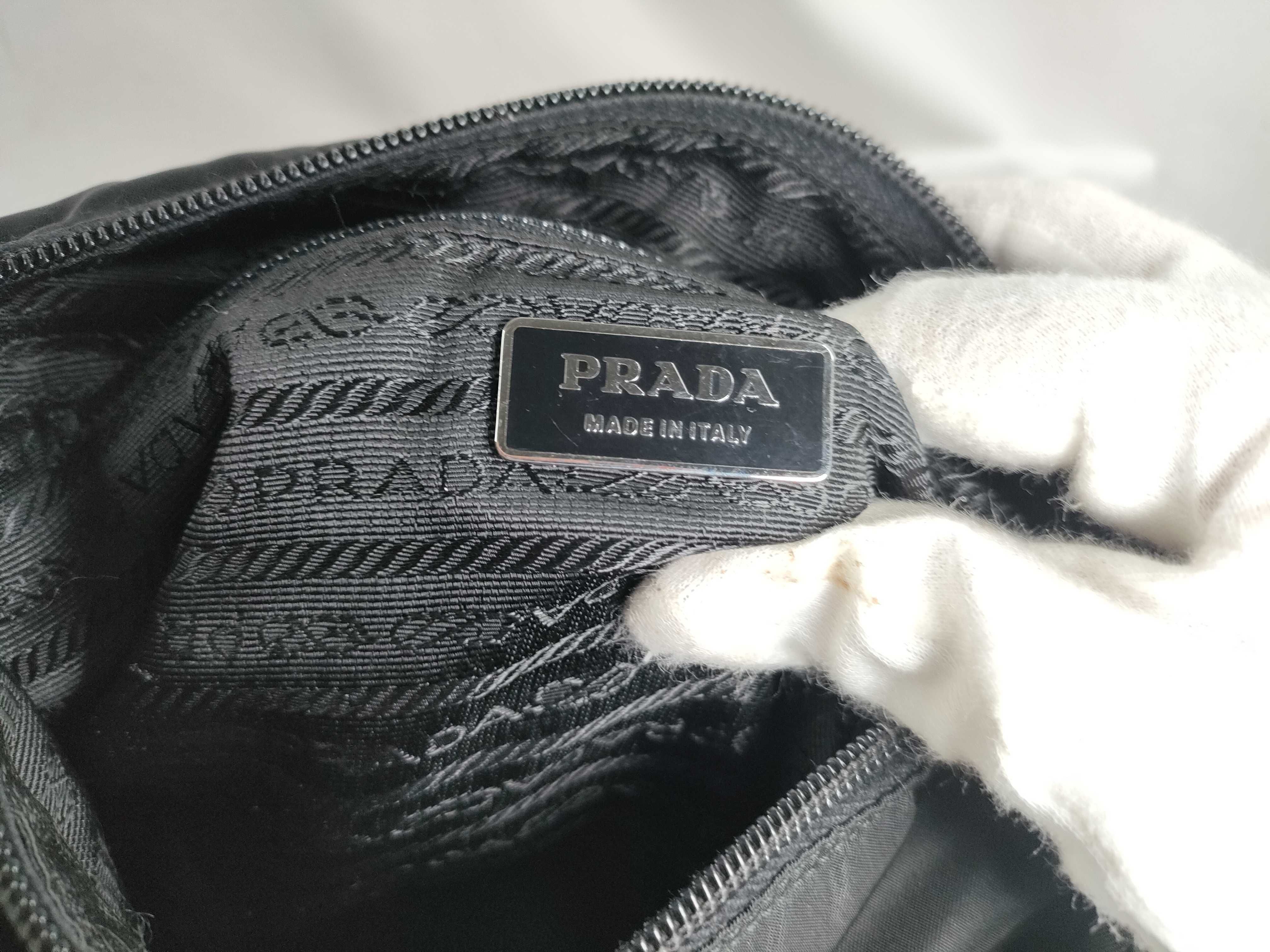 Nylon Prada Nylon Leather Shoulder Bag Black Serial Shoulder Bag — view 14