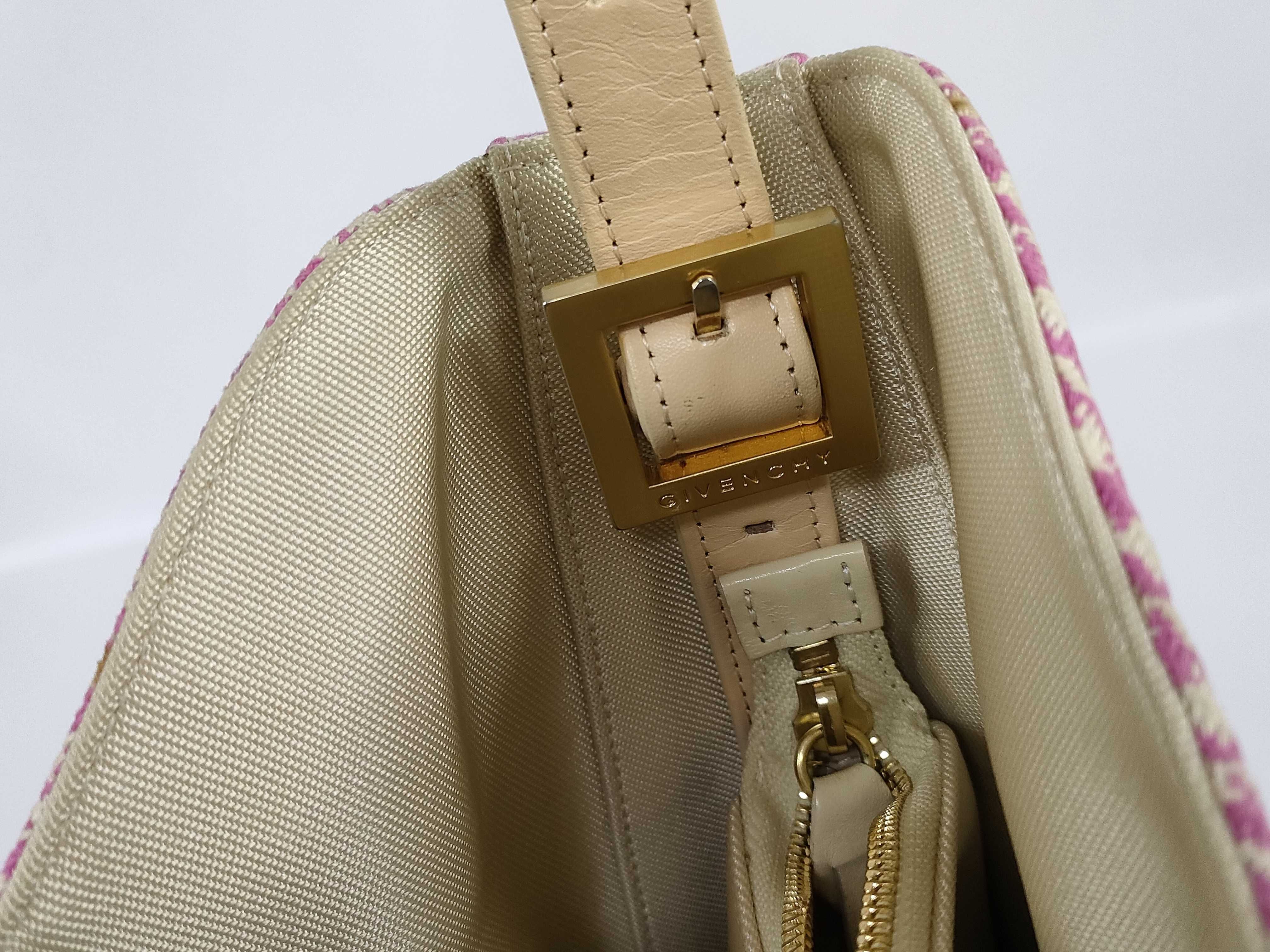 One-Shoulder Bag with Logo — view 5