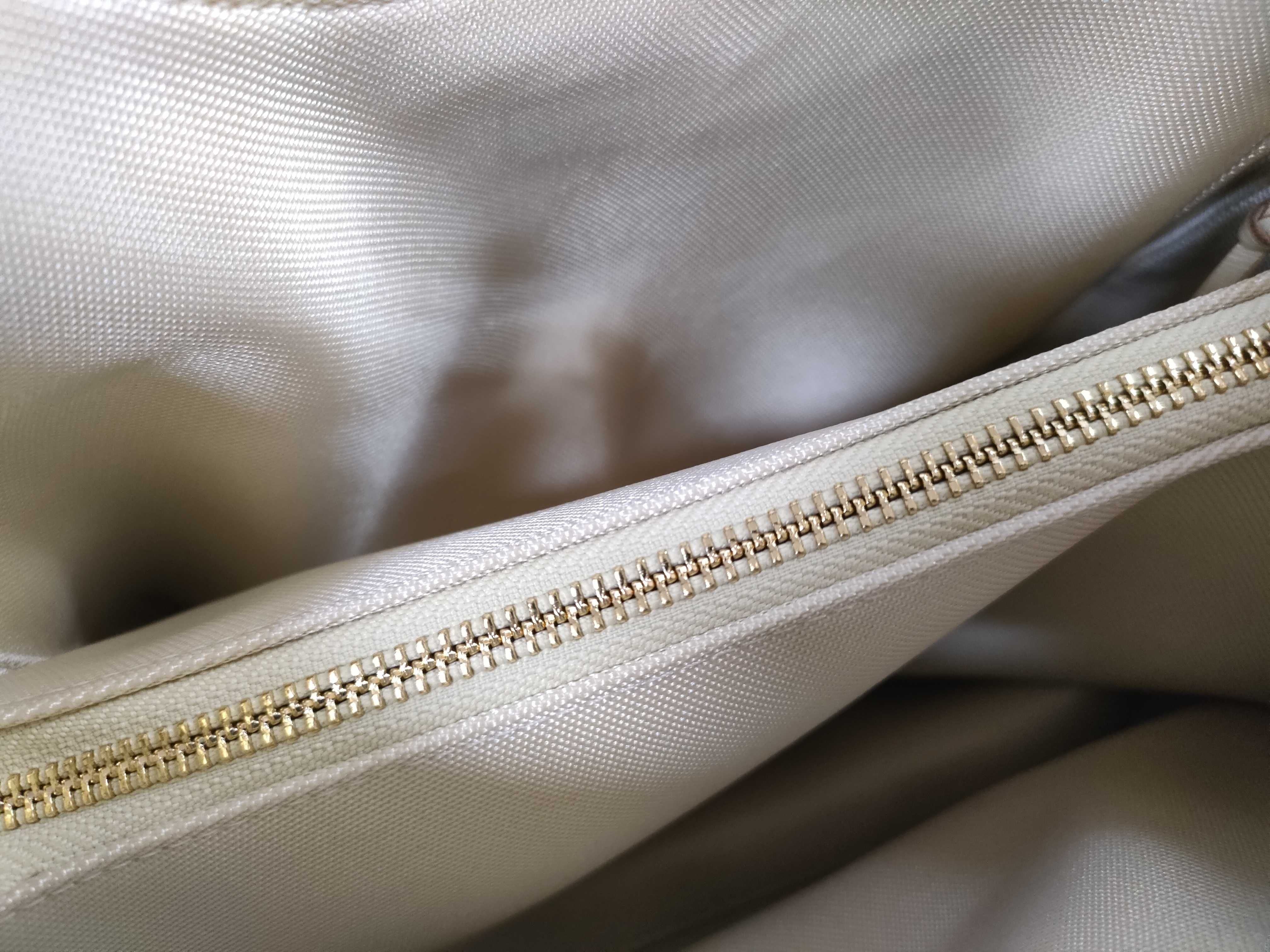 One-Shoulder Bag with Logo — view 8