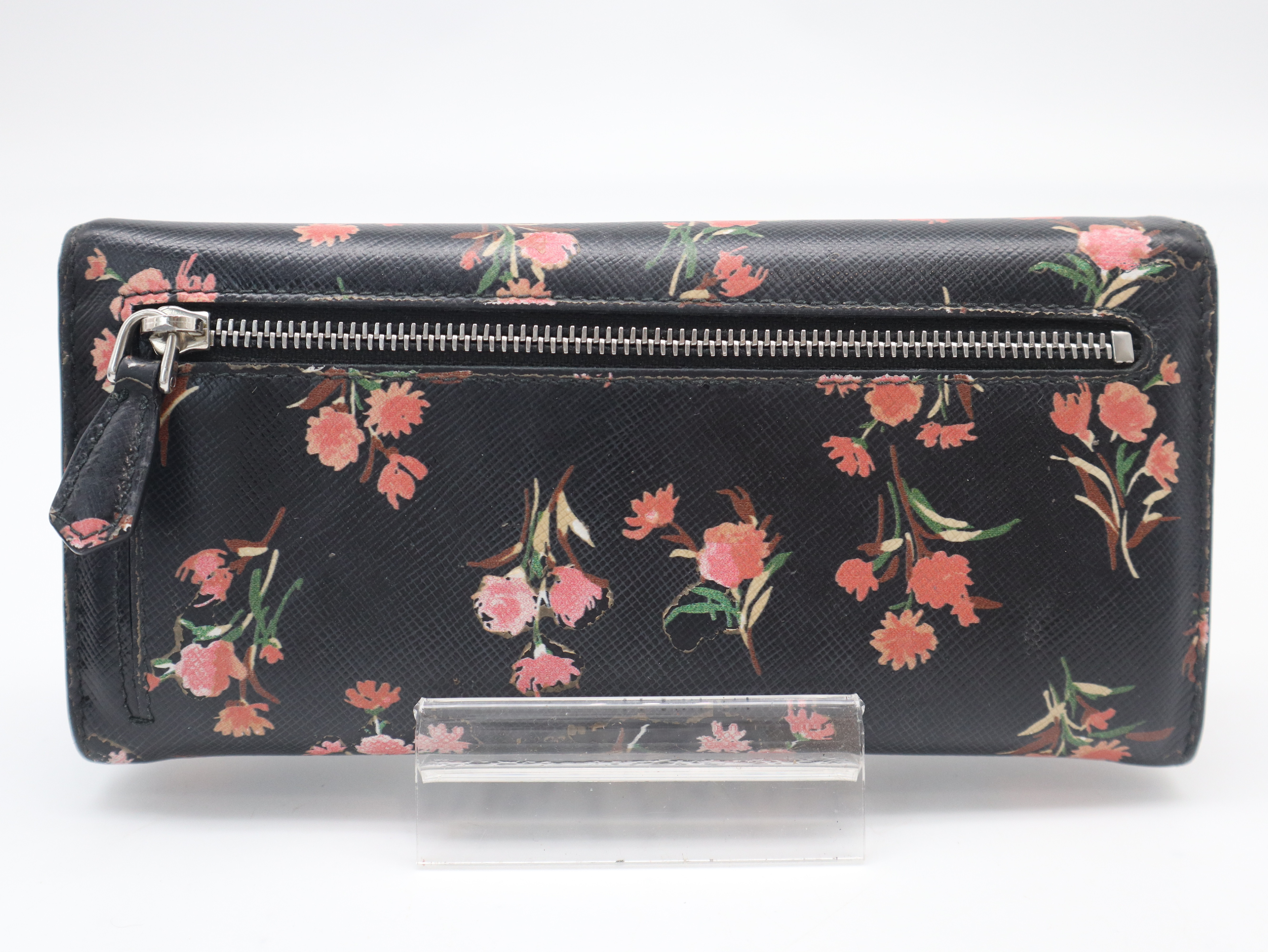 1MH132 Saffiano Leather Long Wallet, Floral Pattern, Black — view 2