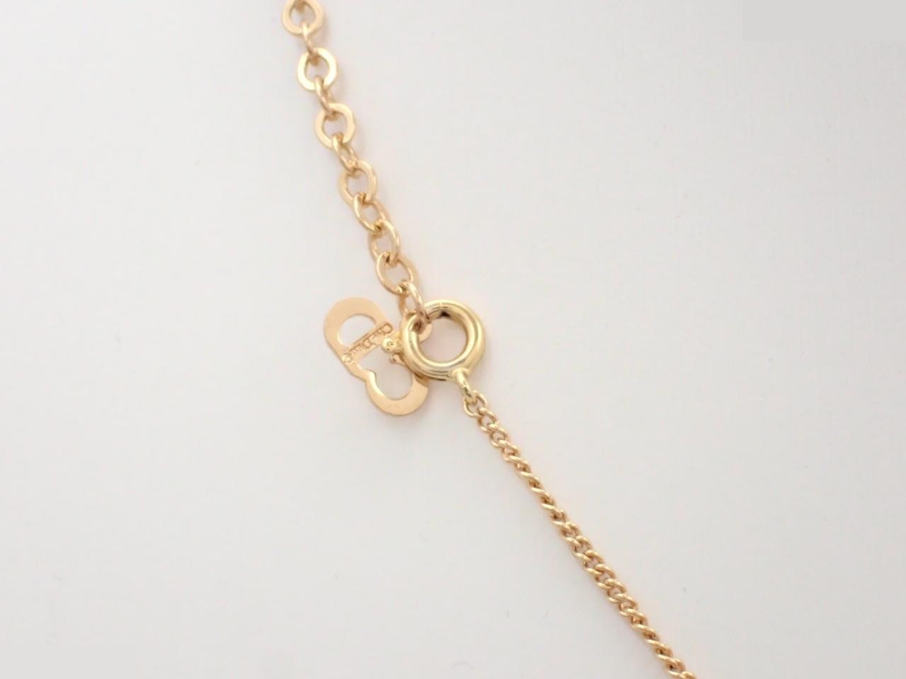 Other line: Precious metals, necklaces, pendants, neck circumference approximately 47cm. — view 2