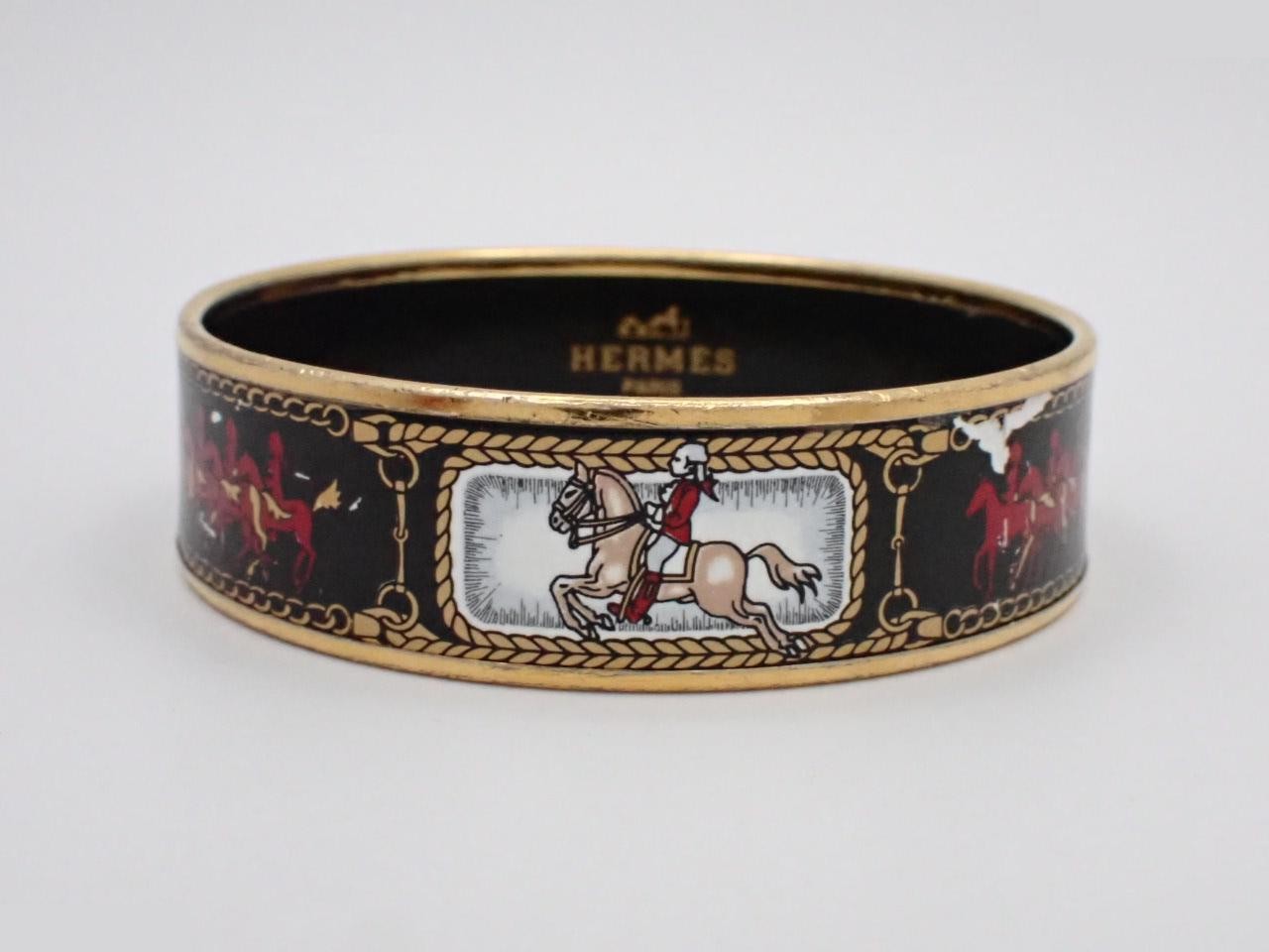 Enamel GM Bangle, Enamel GM, Wrist circumference approximately 21cm