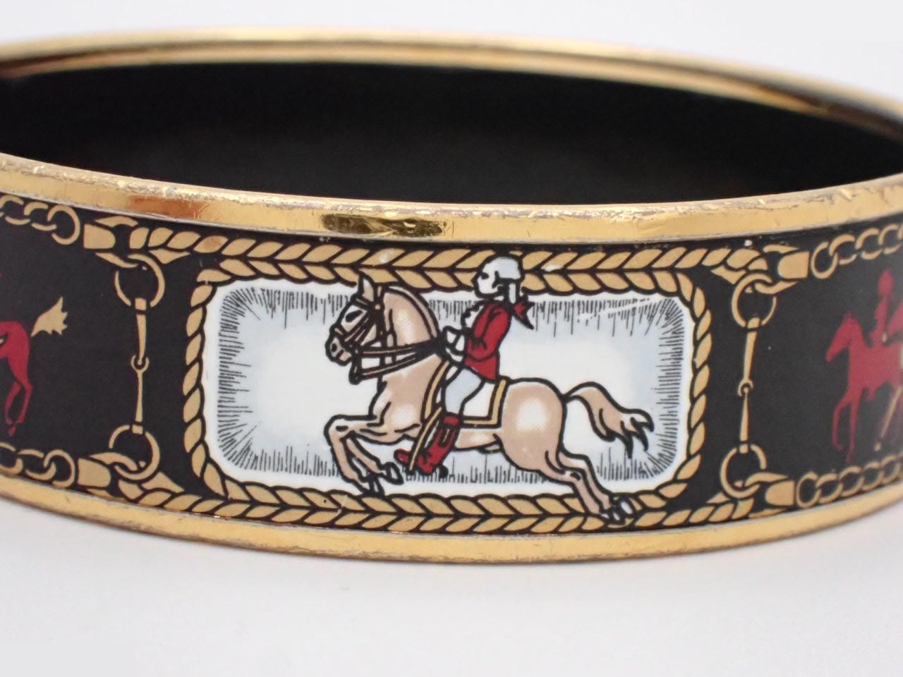 Enamel GM Bangle, Enamel GM, Wrist circumference approximately 21cm — view 3