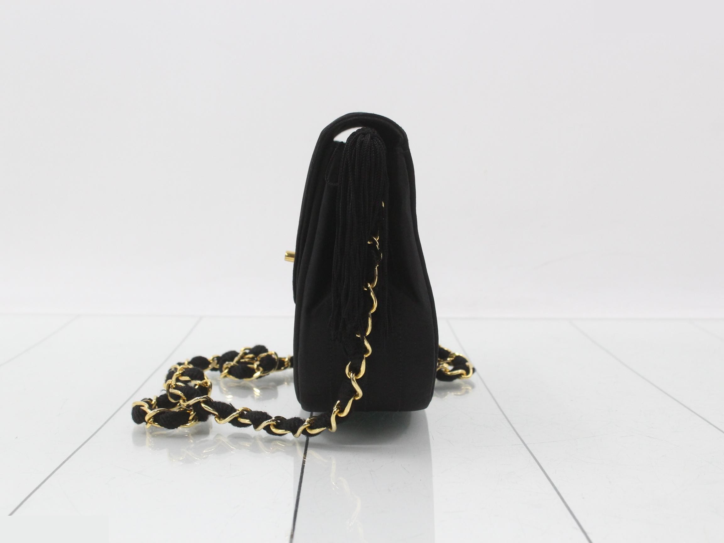Mademoiselle (Bag) - Shoulder Bag — view 3