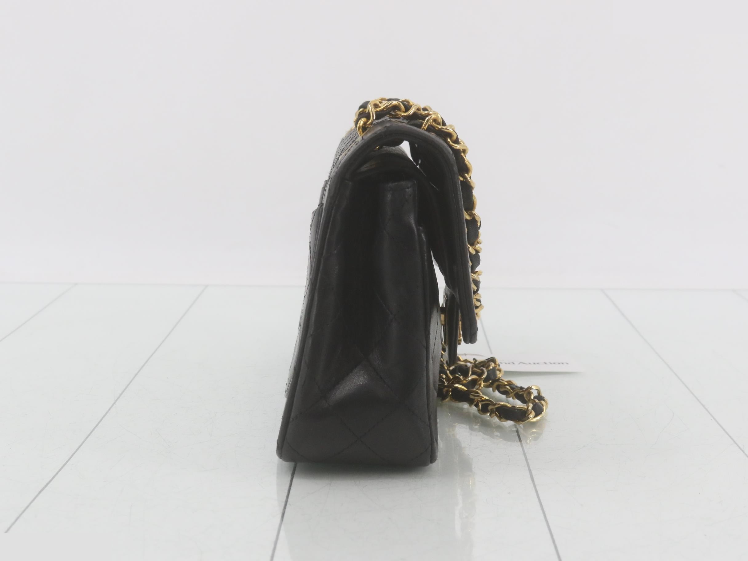 Other lines: Double flap shoulder bag, item number 1. — view 4