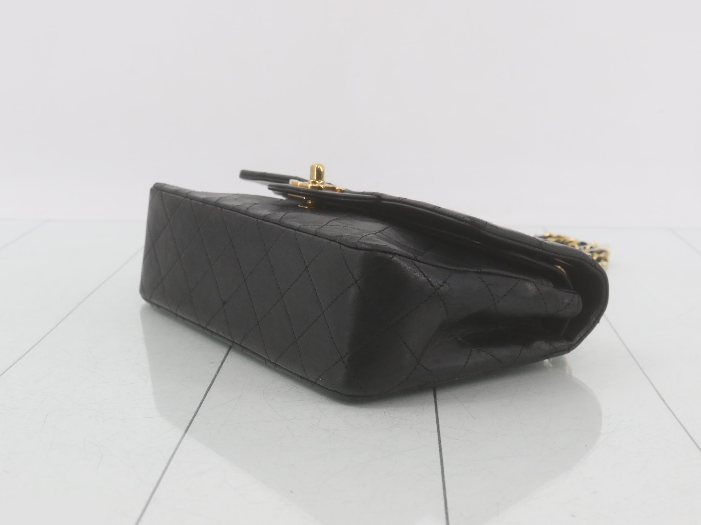 Other lines: Double flap shoulder bag, item number 1. — view 6